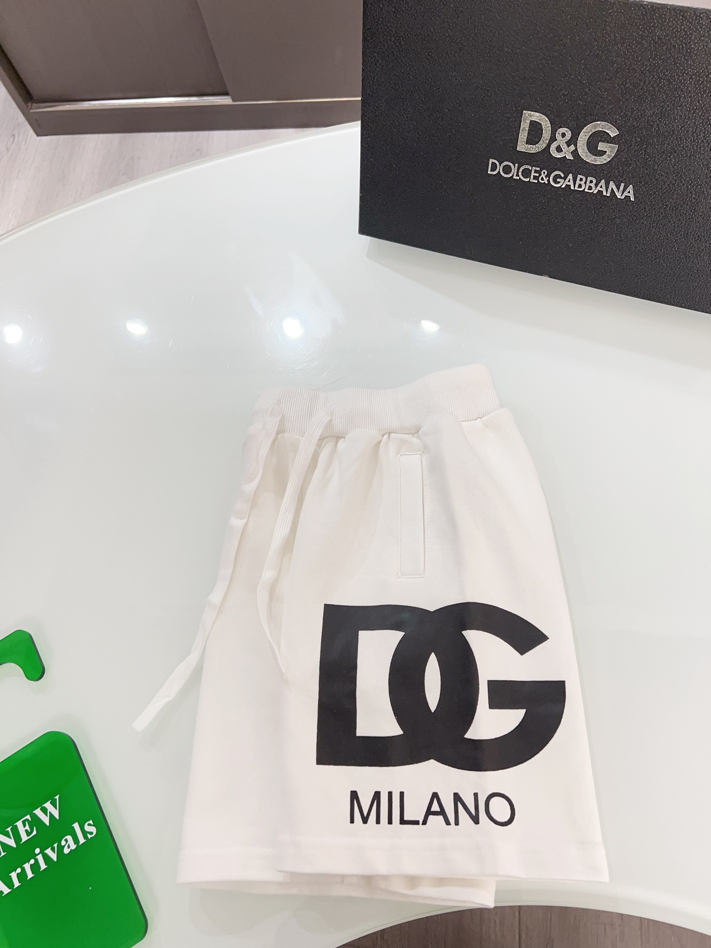 DG Logo Print Cotton Bermuda Shorts - Comfortable & Stylish Loungewear 10 i1717323279 3735 3
