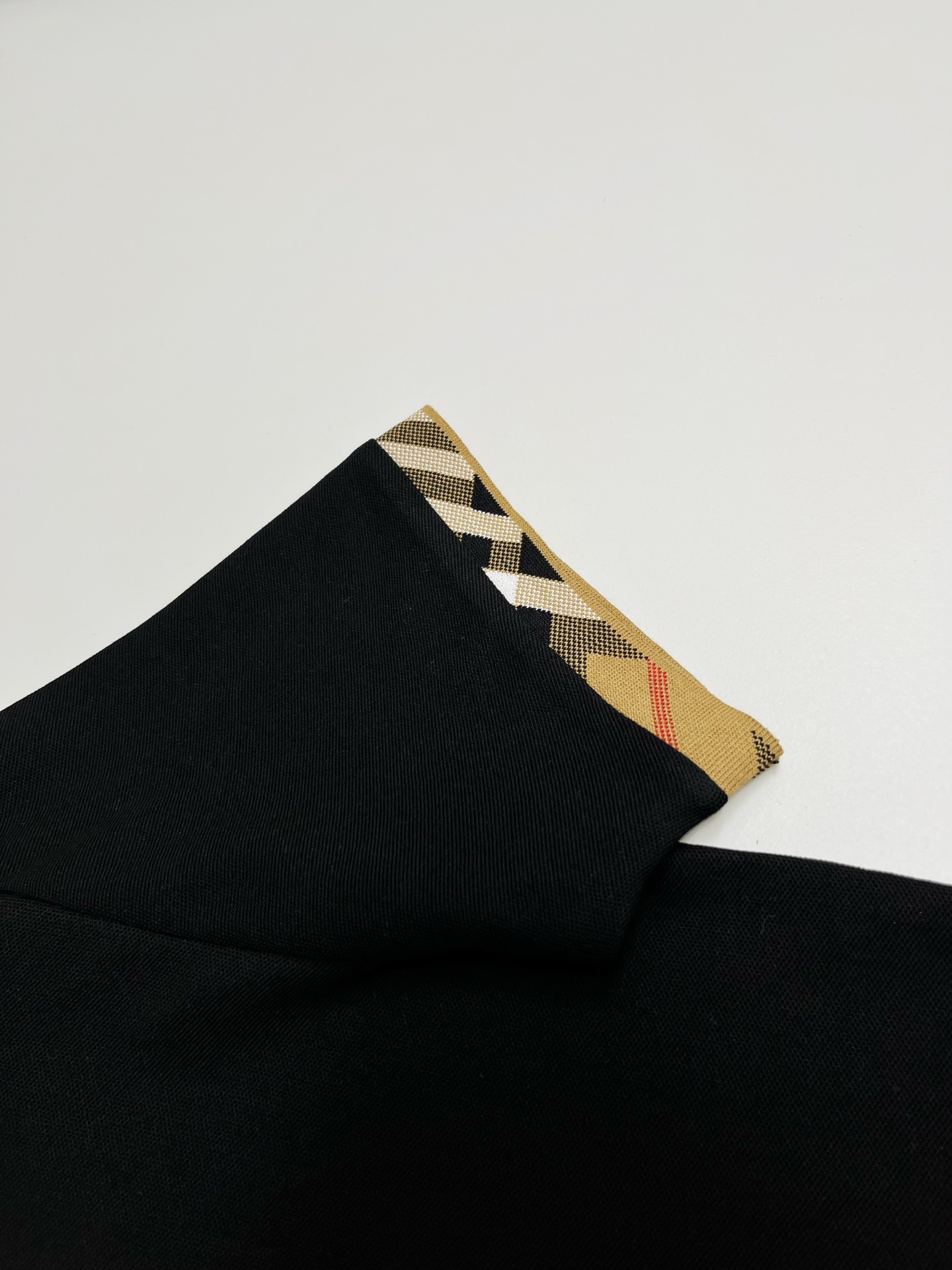 Burberry BURBERRY 巴宝莉领袖格纹战马刺绣新款Polo衫
