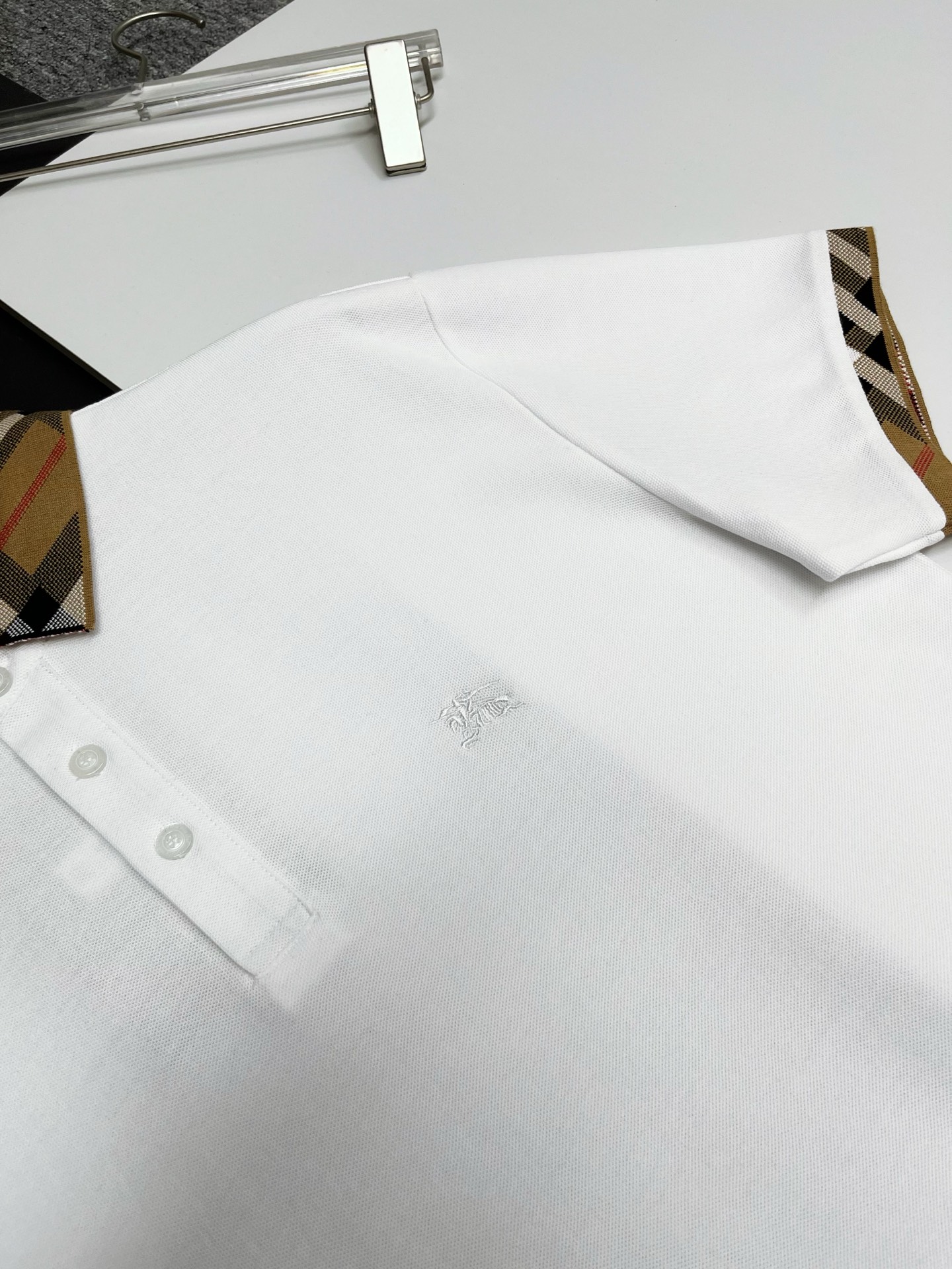 Burberry BURBERRY 巴宝莉领袖格纹战马刺绣新款Polo衫