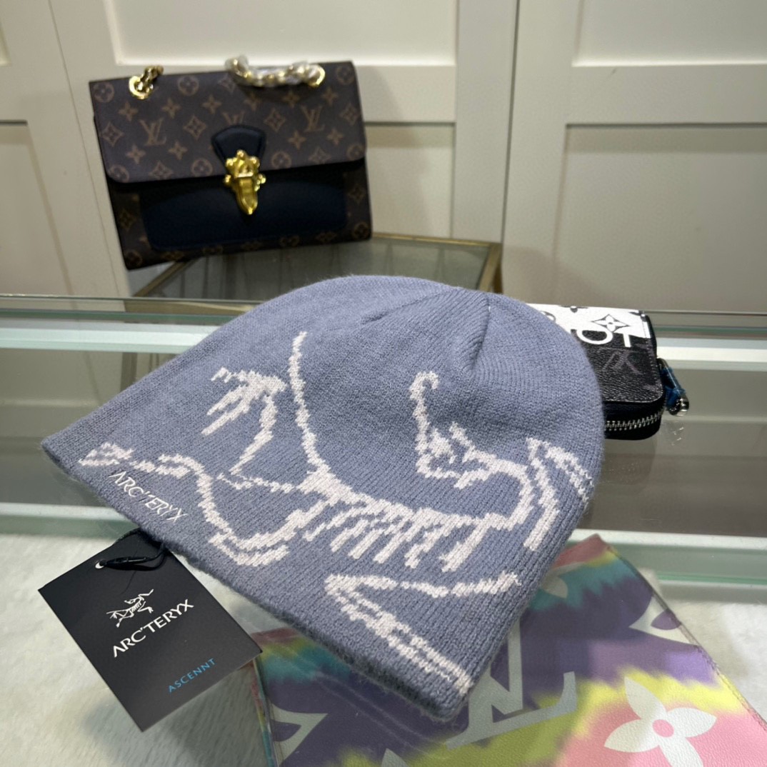 NO:207959,With dust bag [Arcteryx] official website classic model, Xiaohongshu, major internet celebrities are recommended!  Thicker and warmer, fashionable and popular texture first-class, the best products for warmth in autumn and winter, hurry up and order, run-time hat, straw hat, fisherman hat, baseball hat, hat arc'teryx, espadrilles, hats19860909配防尘袋【始祖鸟Arcteryx】官网经典款,小红书,各大网红主推款！加厚更保暖,时尚流行质感一流,秋冬保暖最佳名品,赶紧订购哦,跑量款帽子草帽渔夫帽棒球帽,帽子arc'teryx,espadrilles,hats,hat