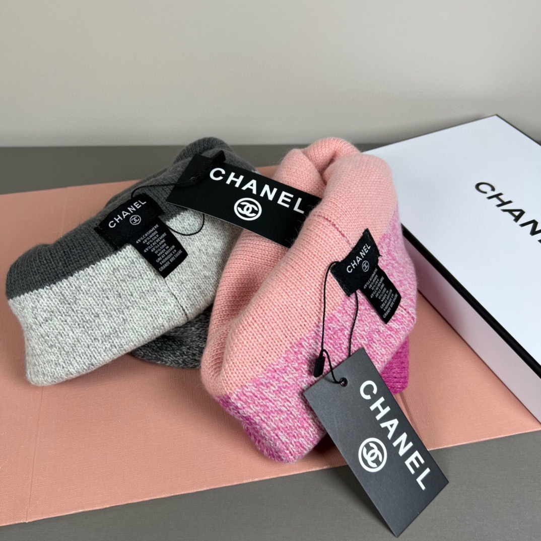 P香奈儿CHANEL，官网小香爆款针织帽！小红书新品发布，太🉑️了，高弹面料 经典色系，男女同款哦