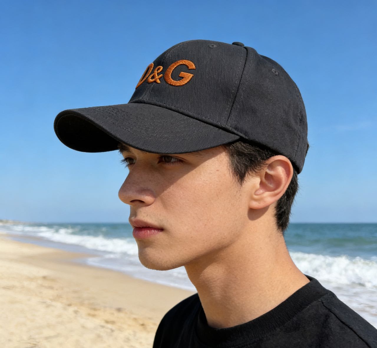 NO:755639,Comes with dust bag, Dolce&Gabbana official website original copy. Really good quality and very versatile style, unisex, can be worn by any head size. I sincerely recommend hats, straw hats, fisherman hats, baseball caps, hats, Dolce&Gabbana, Dolce&Gabbana, espadrilles, hats19860909配防尘袋,杜嘉班纳 Dolce&Gabbana 官网原单复刻.真心很好有质感又非常百搭的款式,男女通用,任何头围都可以佩戴.真心推荐帽子草帽渔夫帽棒球帽,帽子,Dolce&Gabbana,Dolce&Gabbana,espadrilles,hats,hat