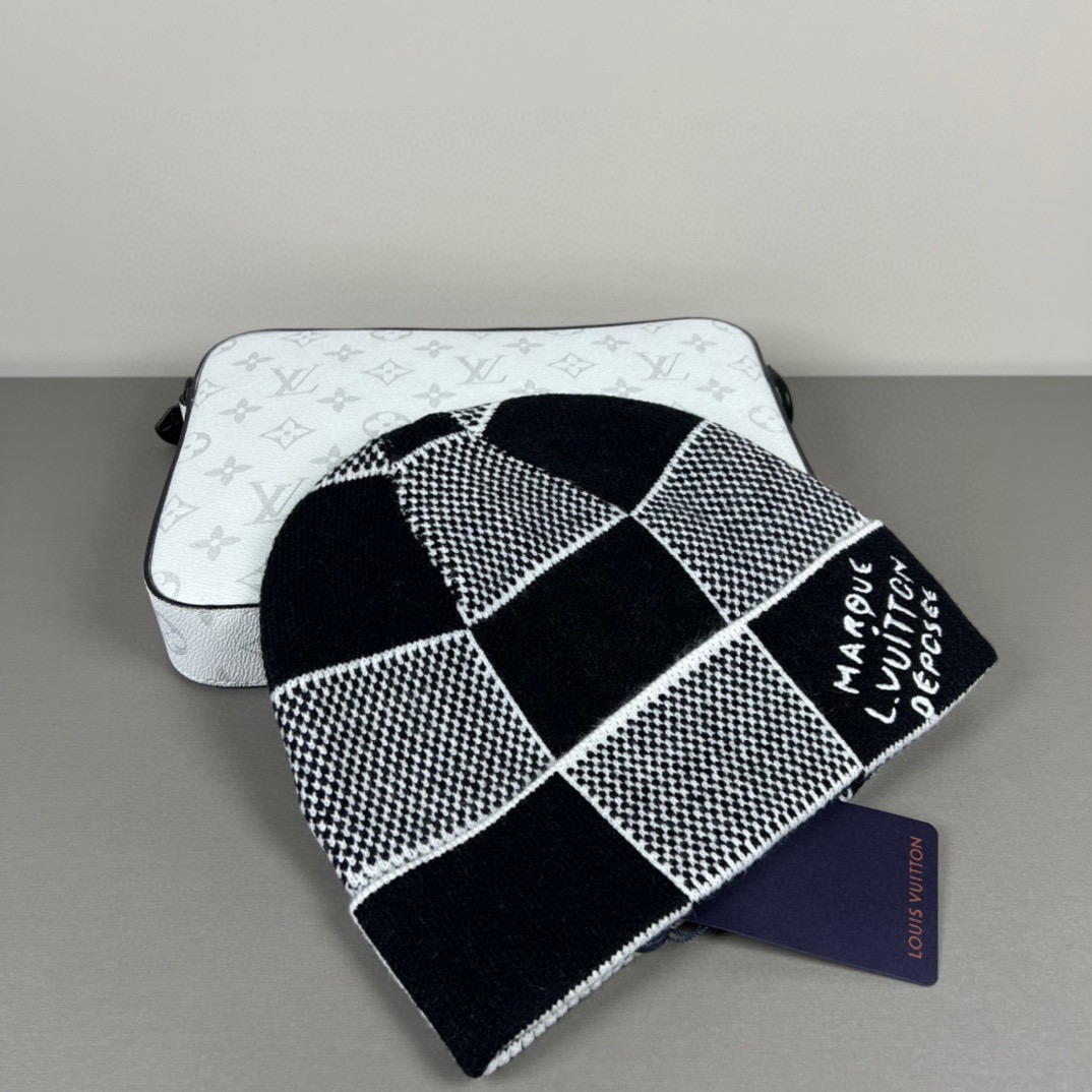 配防尘袋〈对版高品质，羊毛品质认准咯〉路易威登LOUIS VUITTON🎩官方热卖爆款，羊毛针织毛线帽，