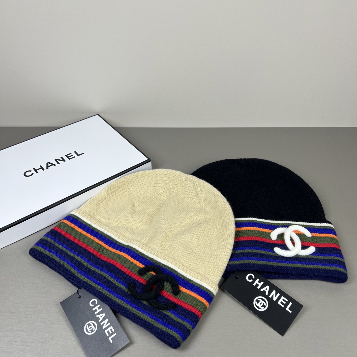 Chanel 75，王一博同敖。 博主推荐款毛线帽，小红书 ，手感超柔软舒适的针织线帽，弹性极佳