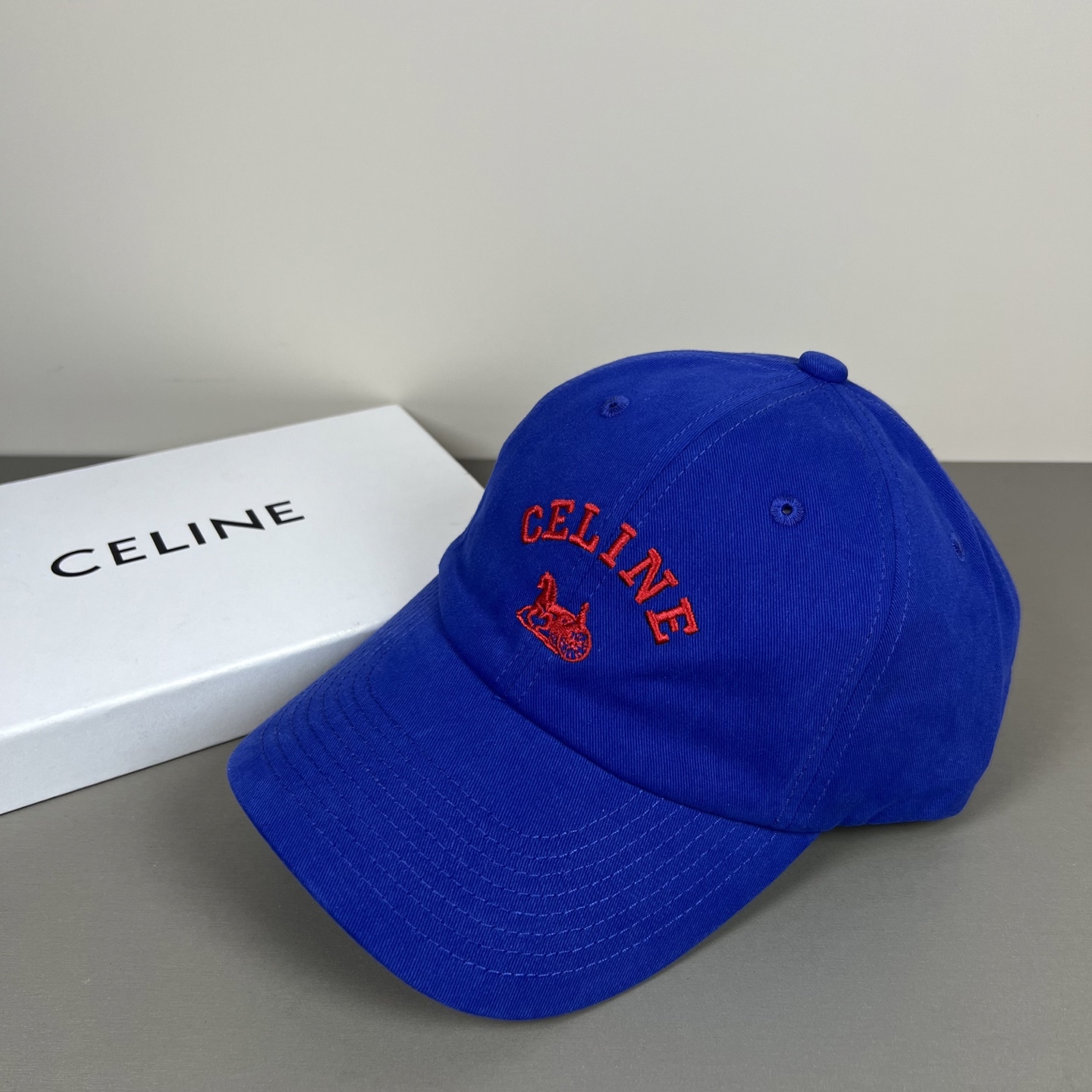 Celine CELINE 思琳新款简约风，秋冬新品系列棒球 同步，超好搭配