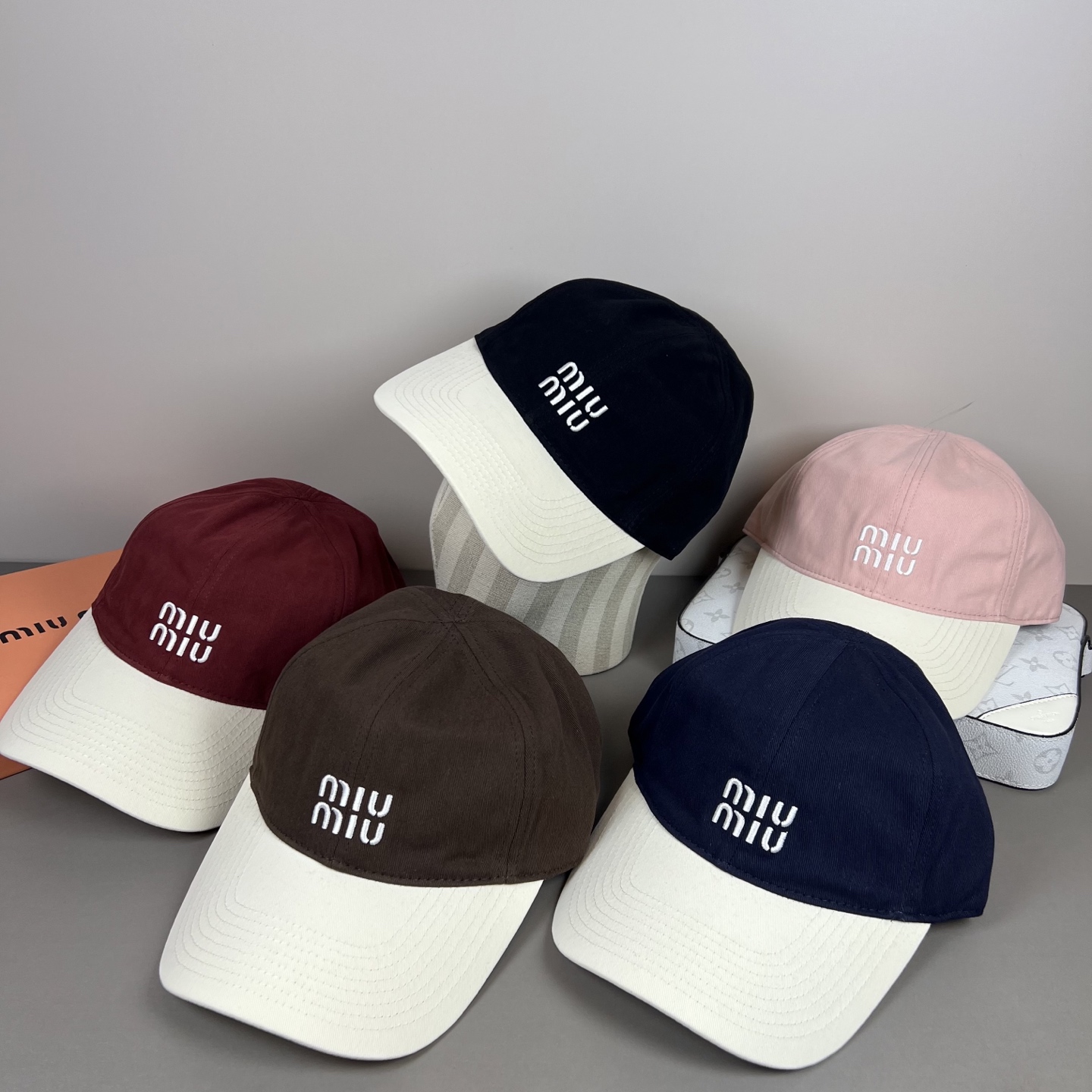 🌾谬谬miumiu 原单正品开模订制，原版做工细致质量超赞！