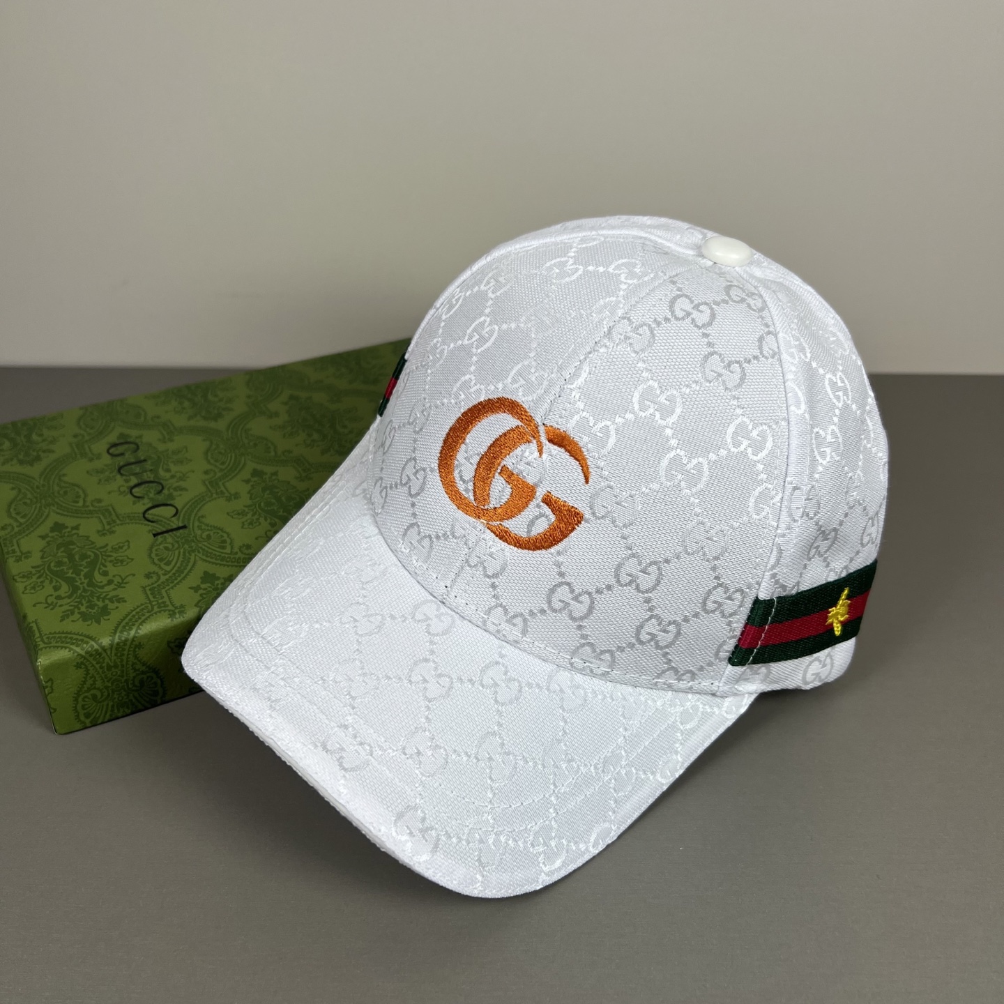 🌾古奇棒球帽♥️GUCCI🧢官网新品，棒球帽，原单品质火爆来袭 。🎩 工艺非常精美 高档大气上档次！低调