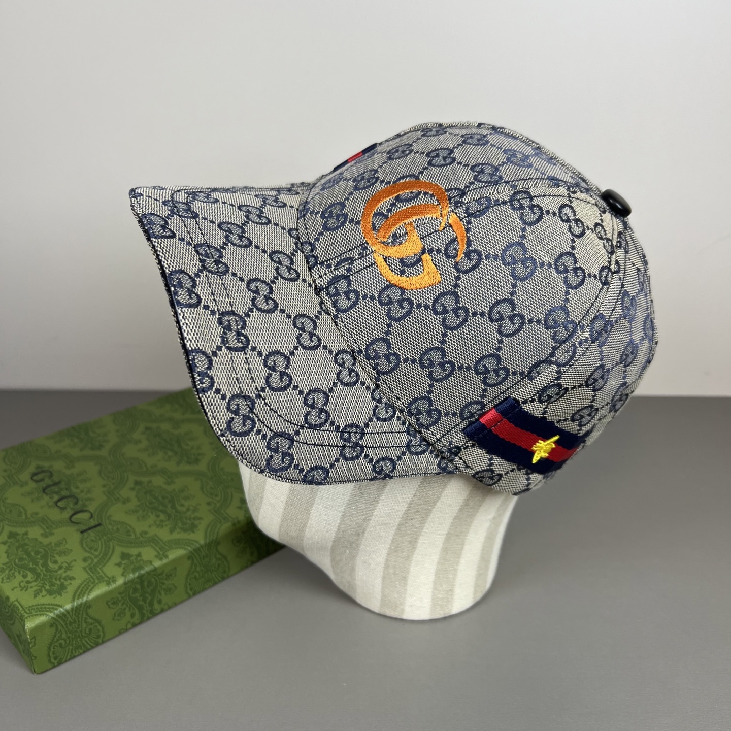 🌾古奇棒球帽♥️GUCCI🧢官网新品，棒球帽，原单品质火爆来袭 。🎩 工艺非常精美 高档大气上档次！低调