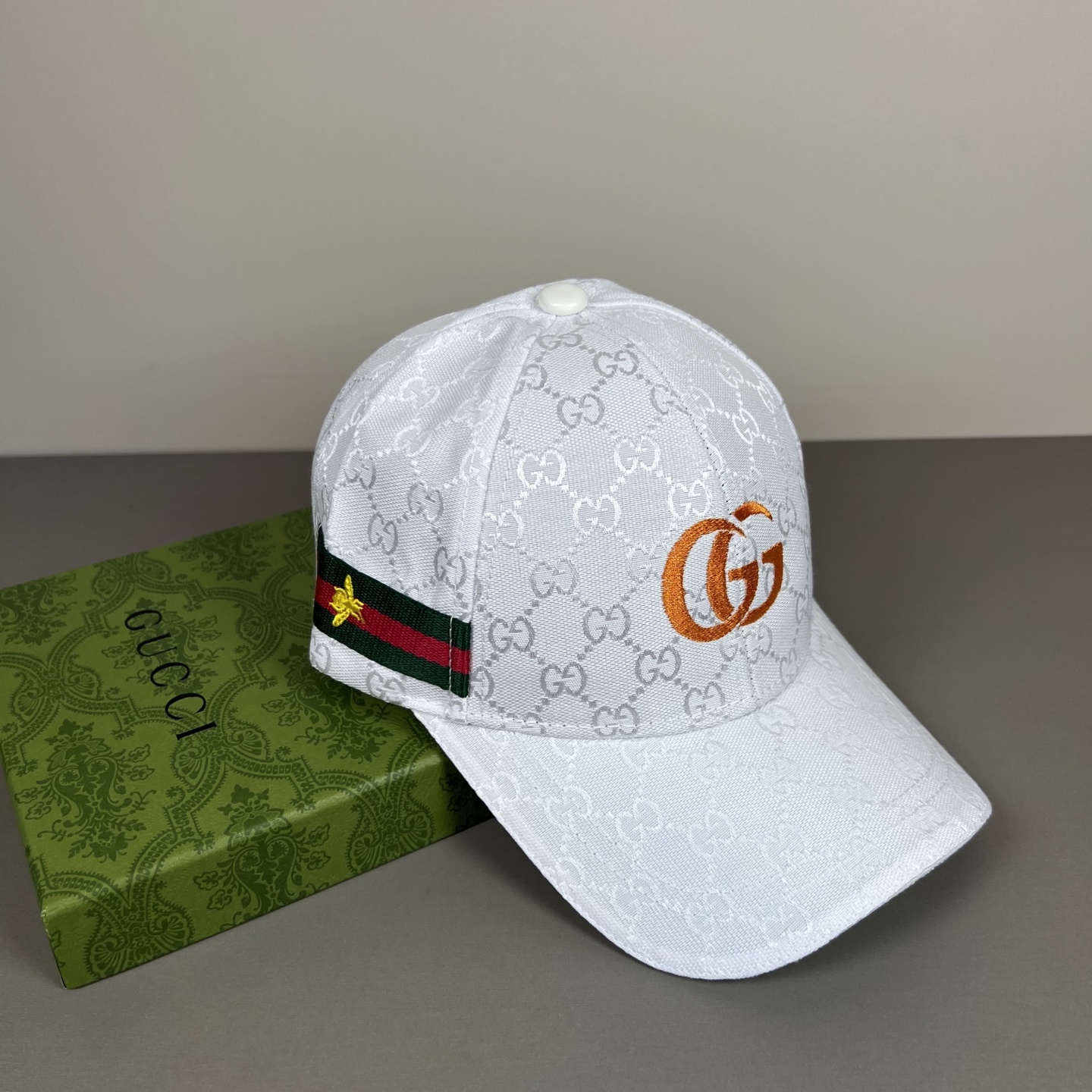 🌾古奇棒球帽♥️GUCCI🧢官网新品，棒球帽，原单品质火爆来袭 。🎩 工艺非常精美 高档大气上档次！低调