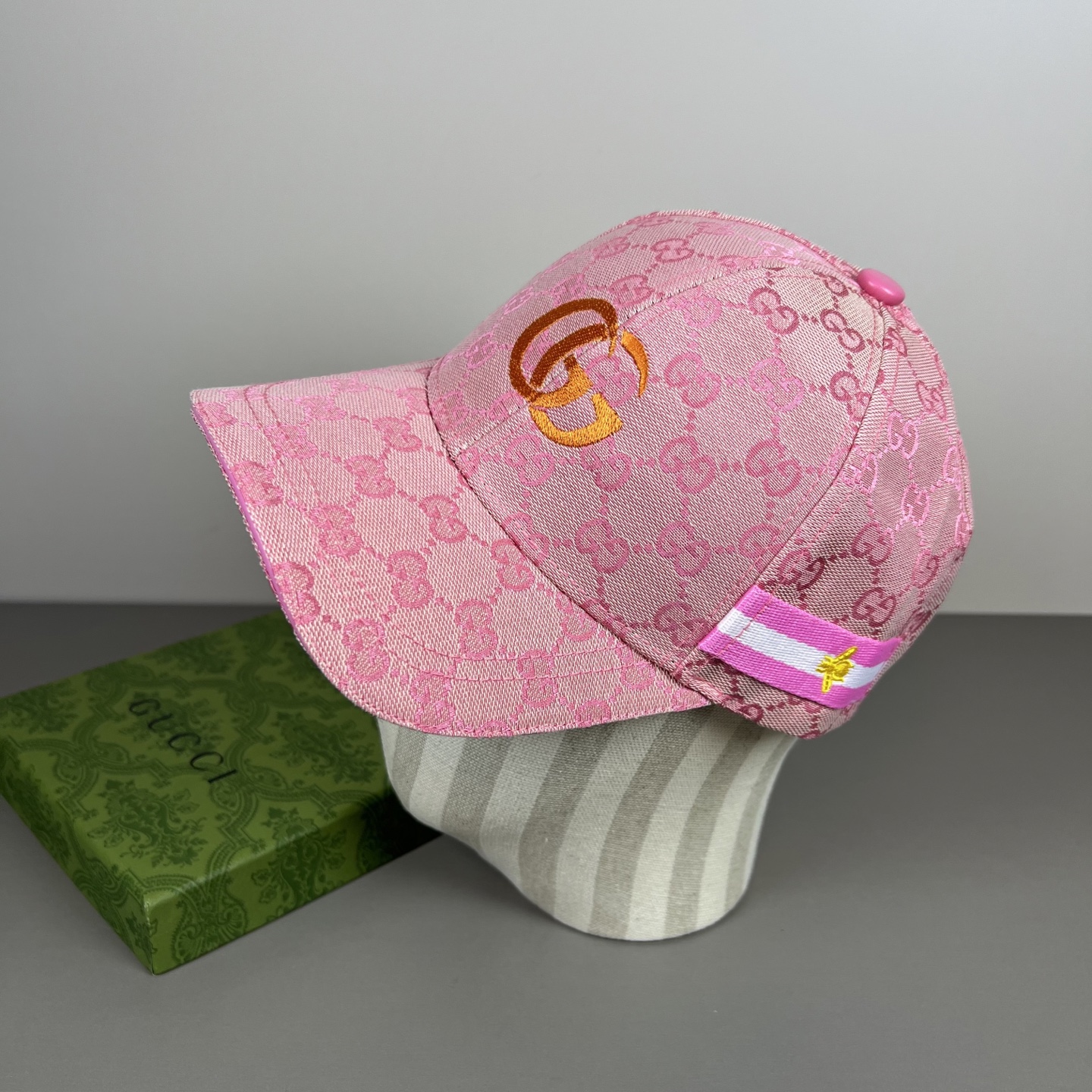 🌾古奇棒球帽♥️GUCCI🧢官网新品，棒球帽，原单品质火爆来袭 。🎩 工艺非常精美 高档大气上档次！低调