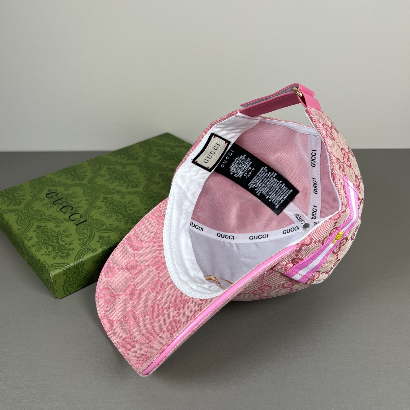 🌾古奇棒球帽♥️GUCCI🧢官网新品，棒球帽，原单品质火爆来袭 。🎩 工艺非常精美 高档大气上档次！低调