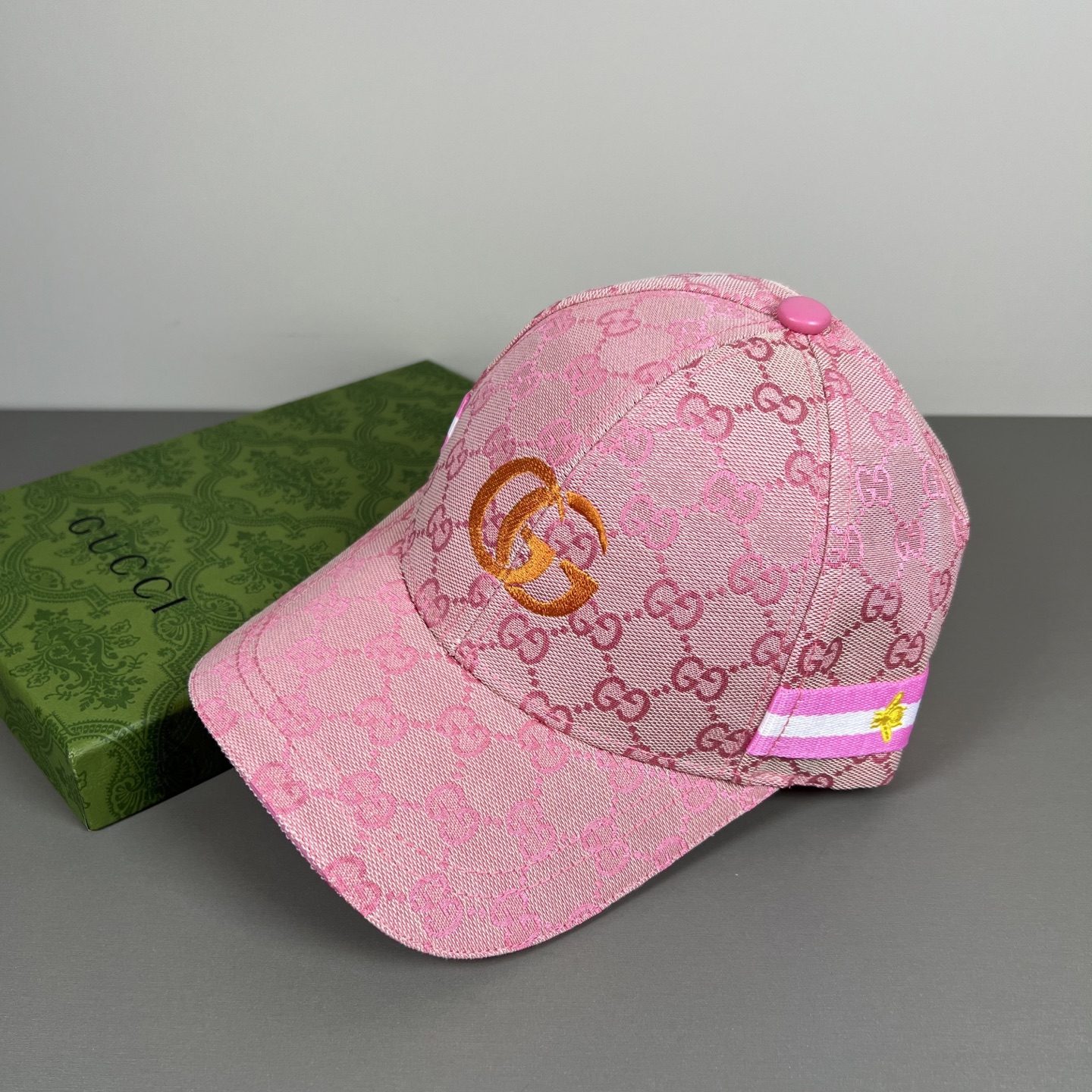 🌾古奇棒球帽♥️GUCCI🧢官网新品，棒球帽，原单品质火爆来袭 。🎩 工艺非常精美 高档大气上档次！低调