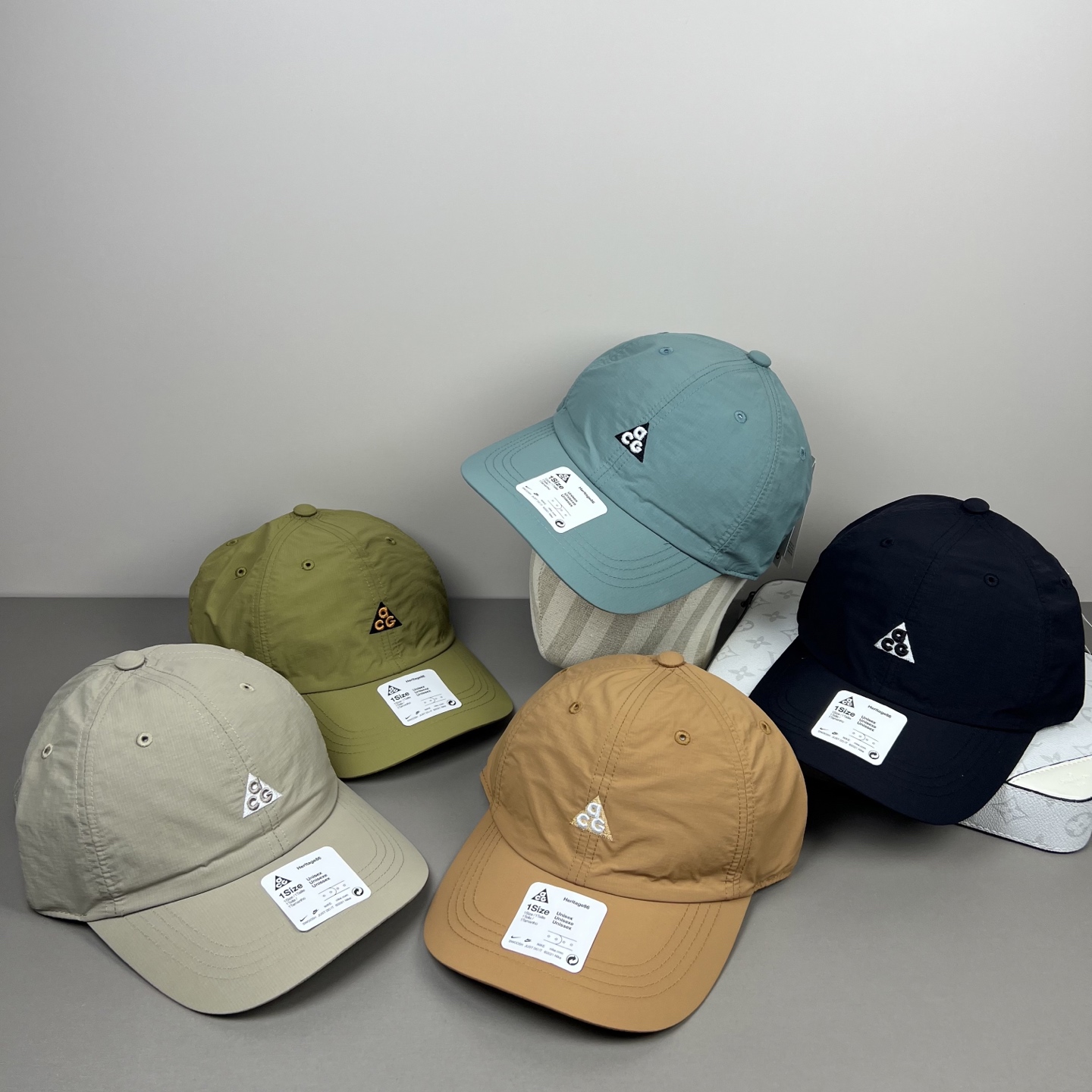 配防尘袋新品ꫛꫀꪝ ❥——❤专柜品质，NIKE细节就是完美耐克拼接新款 官网步上新🧢，代购版本 质量看细