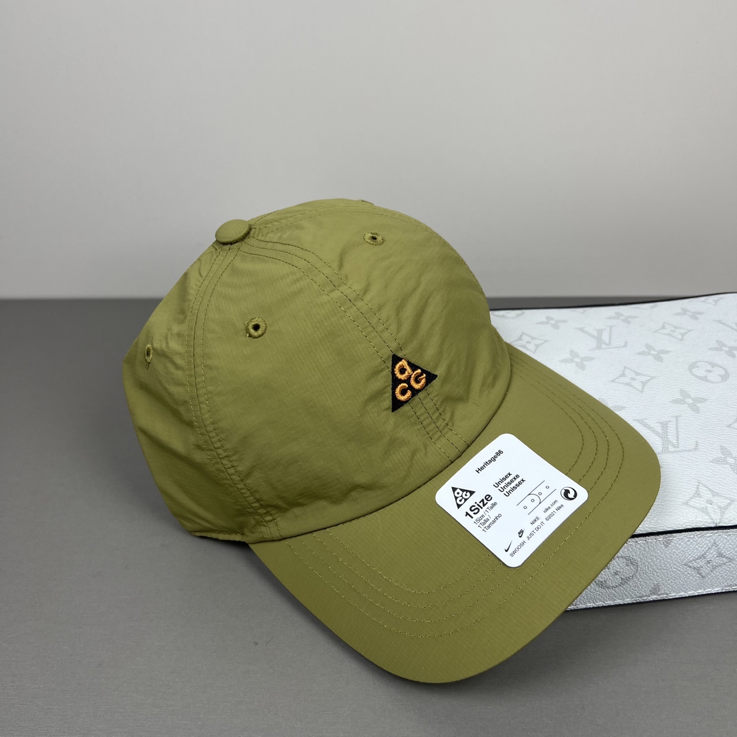 配防尘袋新品ꫛꫀꪝ ❥——❤专柜品质，NIKE细节就是完美耐克拼接新款 官网步上新🧢，代购版本 质量看细