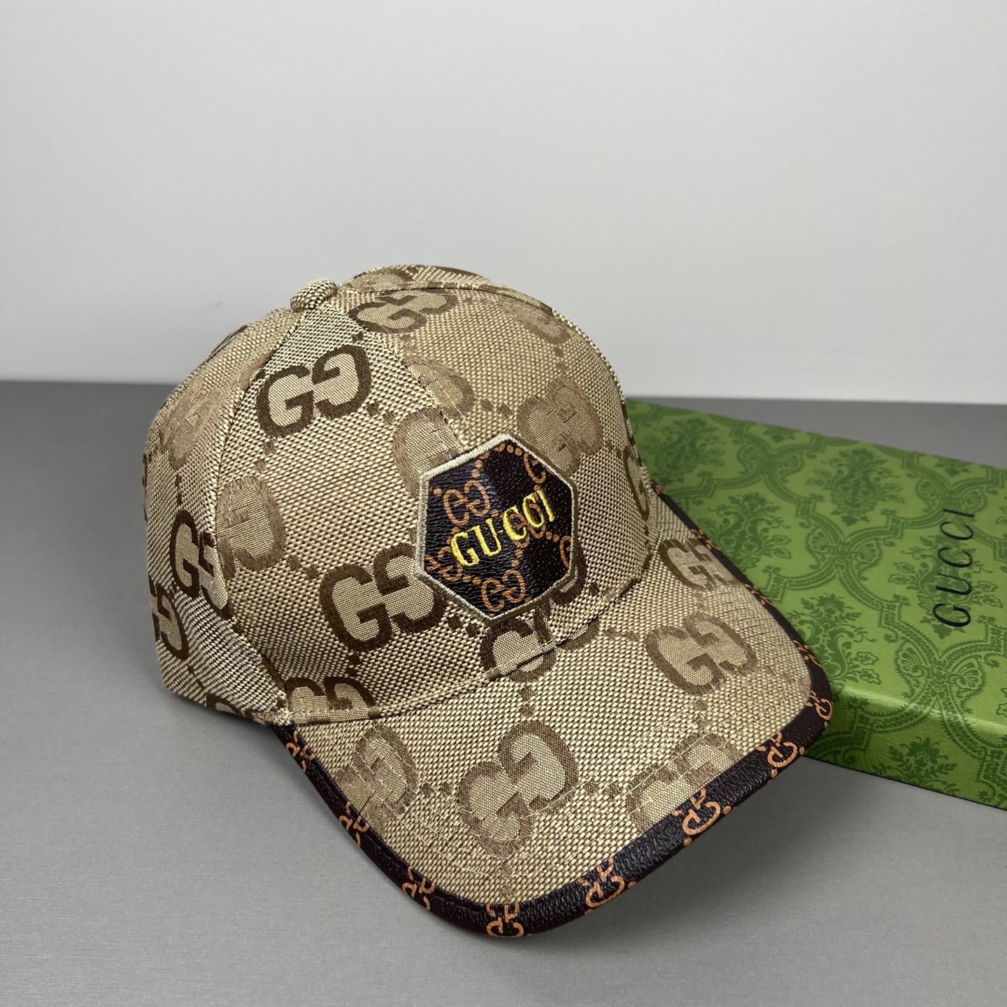 Gucci GUCCI，棒球帽，火爆来袭 工艺非常精美 高档 上档次 低调奢华，方便携带 跑量