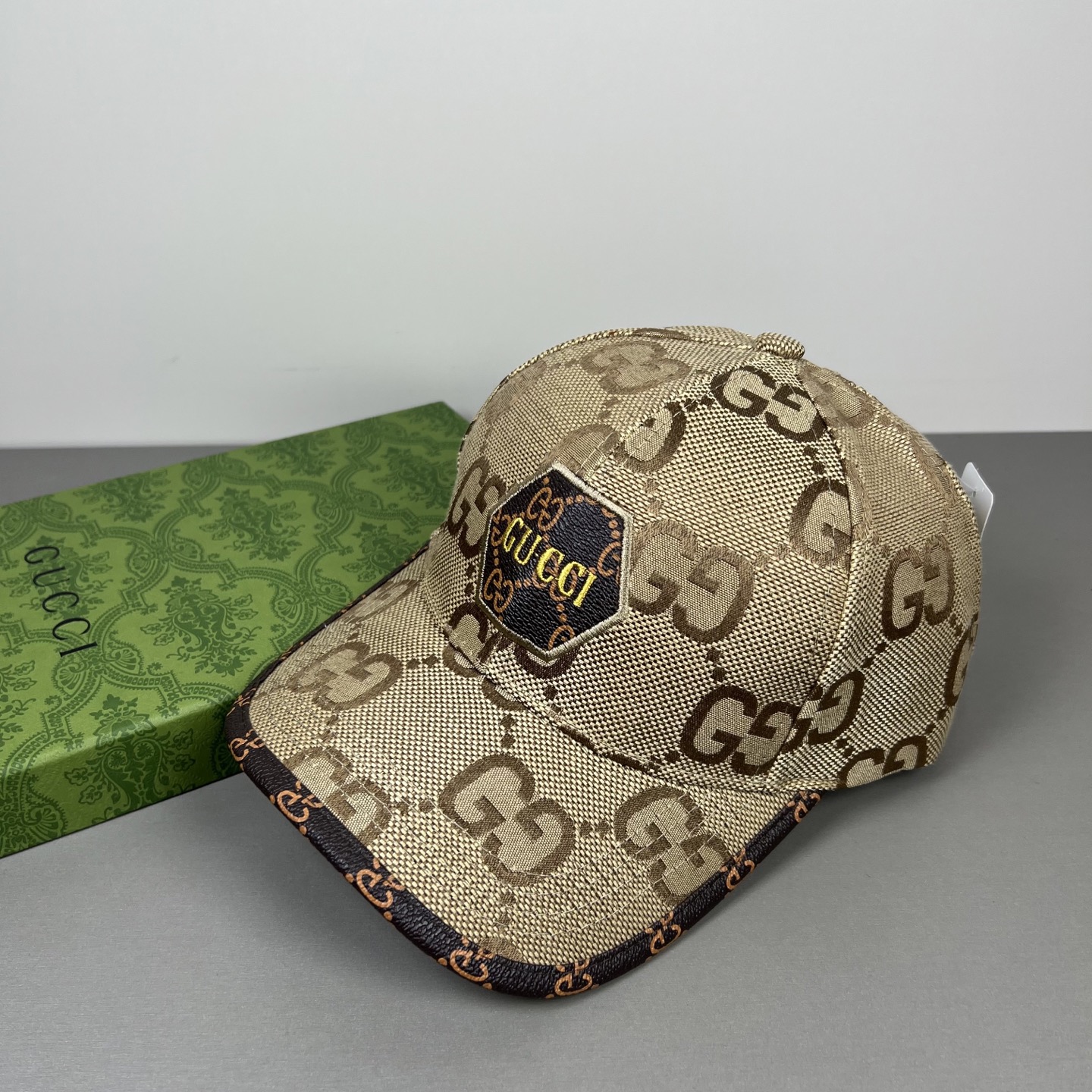 Gucci GUCCI，棒球帽，火爆来袭 工艺非常精美 高档 上档次 低调奢华，方便携带 跑量