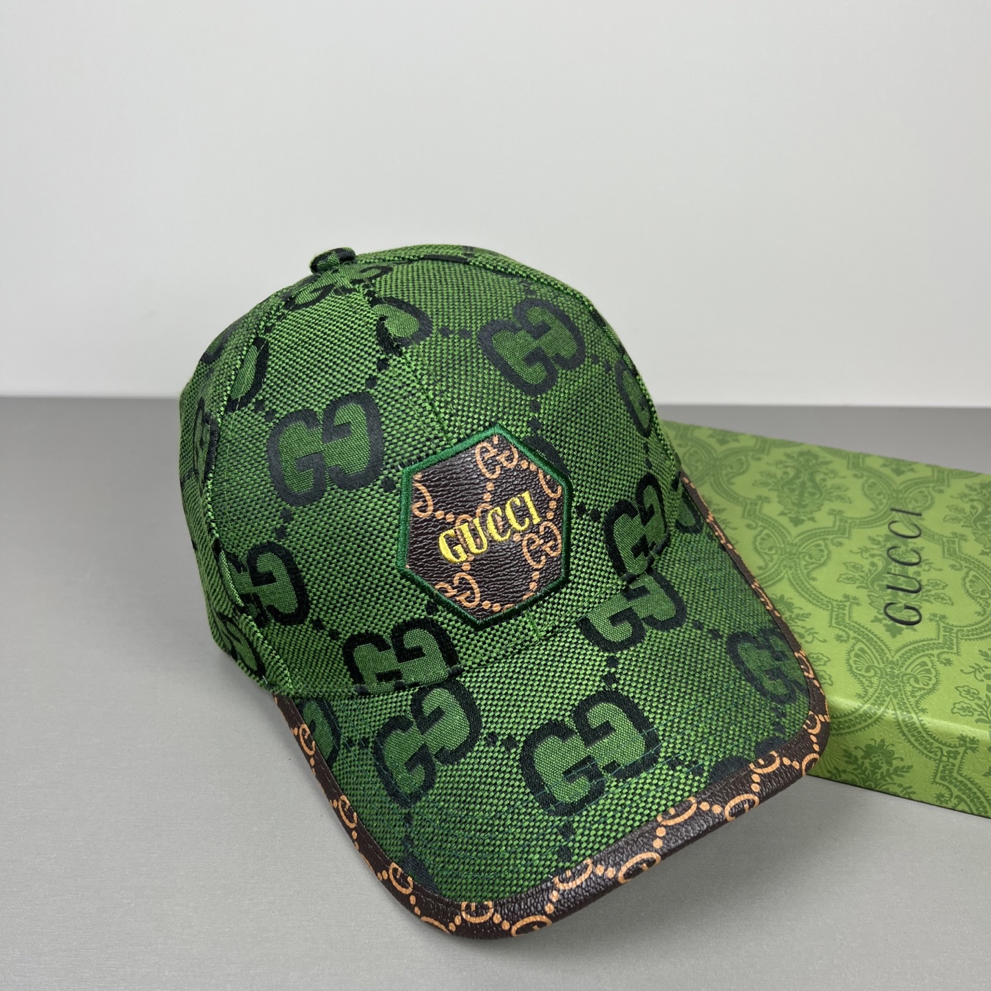 Gucci GUCCI，棒球帽，火爆来袭 工艺非常精美 高档 上档次 低调奢华，方便携带 跑量