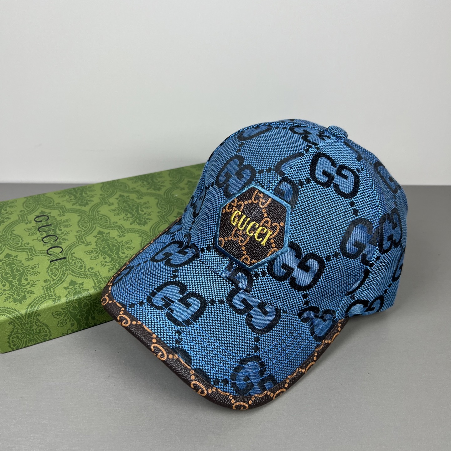 Gucci GUCCI，棒球帽，火爆来袭 工艺非常精美 高档 上档次 低调奢华，方便携带 跑量