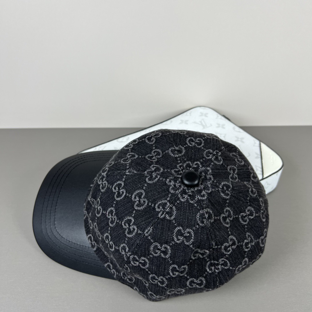 Gucci 代购品质1:1开模订制 正版开模五金 帆布料+头层牛皮 品质 质量超赞
