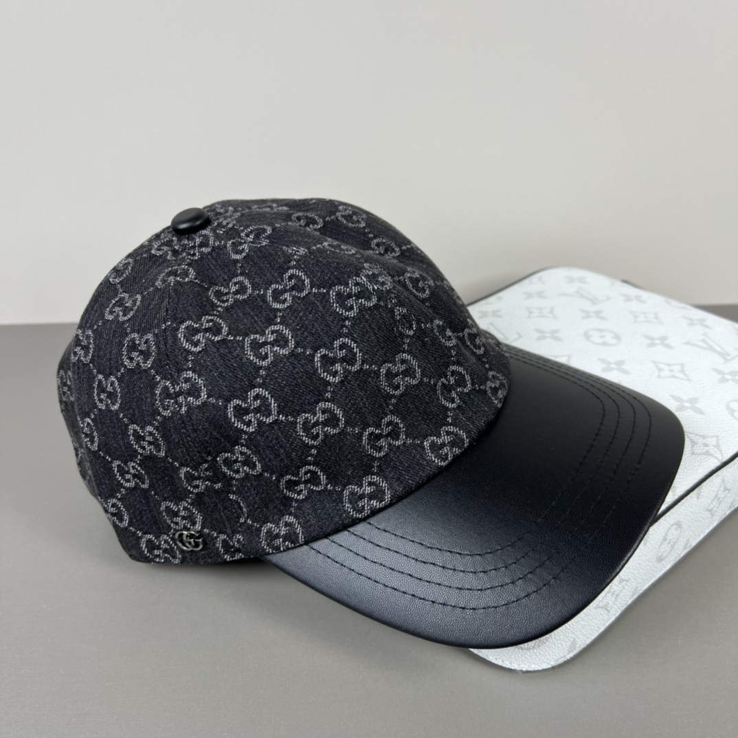 Gucci 代购品质1:1开模订制 正版开模五金 帆布料+头层牛皮 品质 质量超赞