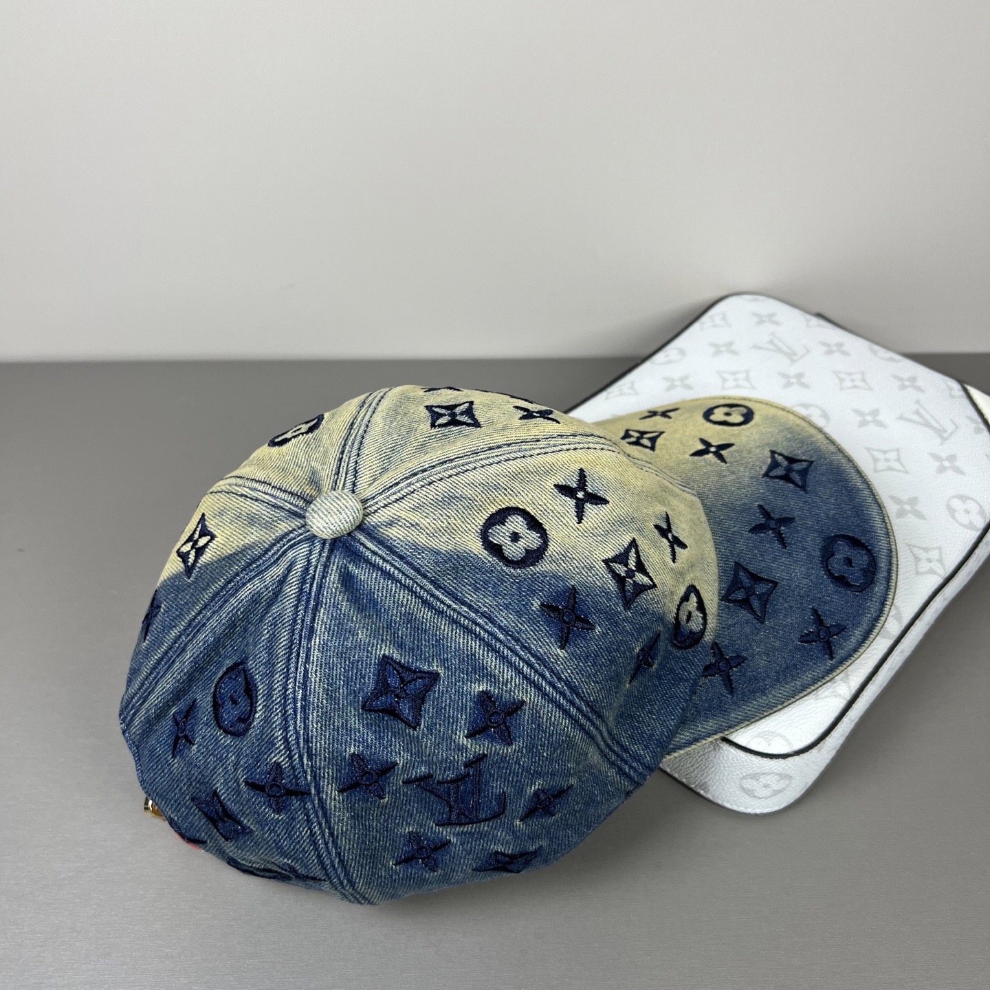Louis Vuitton 90， 1:1开模订制，头层牛皮，轻盈透气 质量超赞