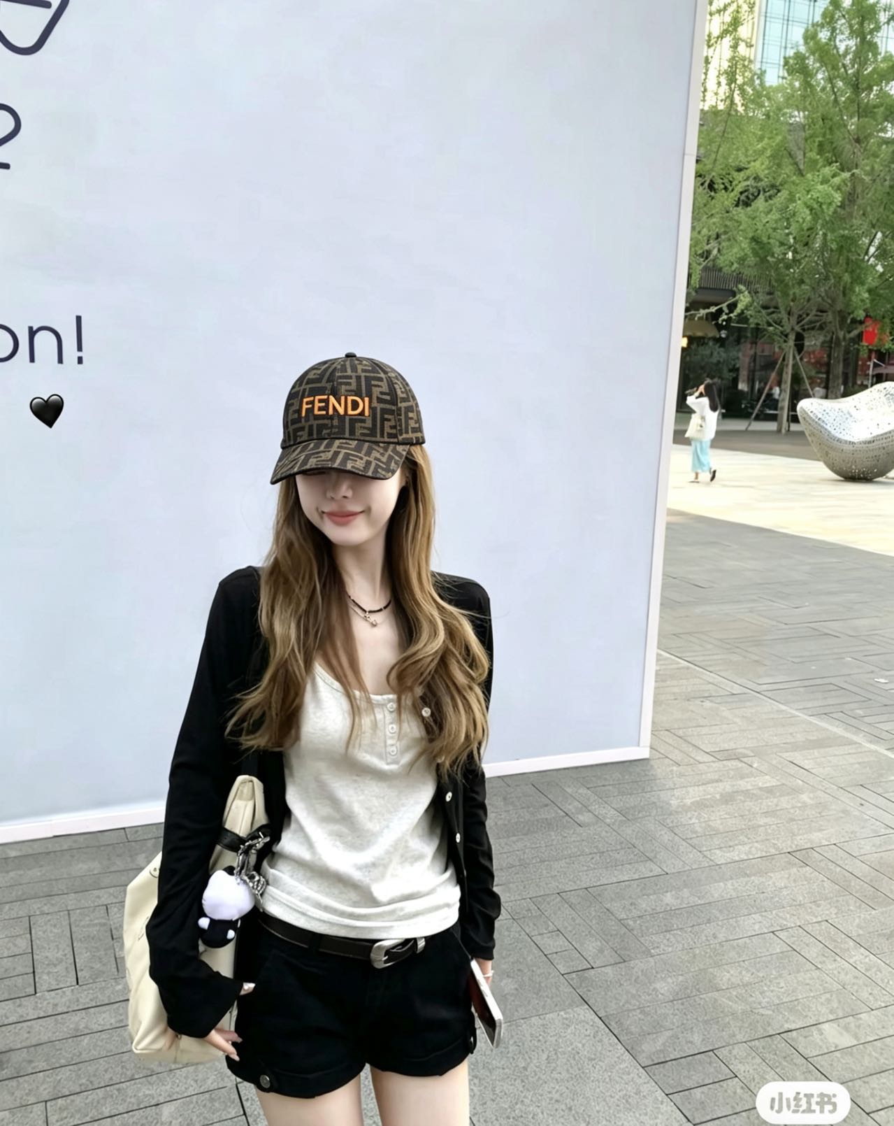 NO:765778,Fendi's new baseball cap, a perennial best-seller at the counter, has an excellent reputation, is light and breathable!  The quality is great, the basic head circumference is 56, the patch is adjustable. Hats, straw hats, fisherman hats, baseball caps, hats, fendi, fendi, espadrilles, hats19860909Fendi（芬迪）新款棒球帽,专柜常年热卖款,口碑极佳,轻盈透气！质量超赞,基础头围56,贴片可调节.帽子草帽渔夫帽棒球帽,帽子,fendi,fendi,espadrilles,hats,hat