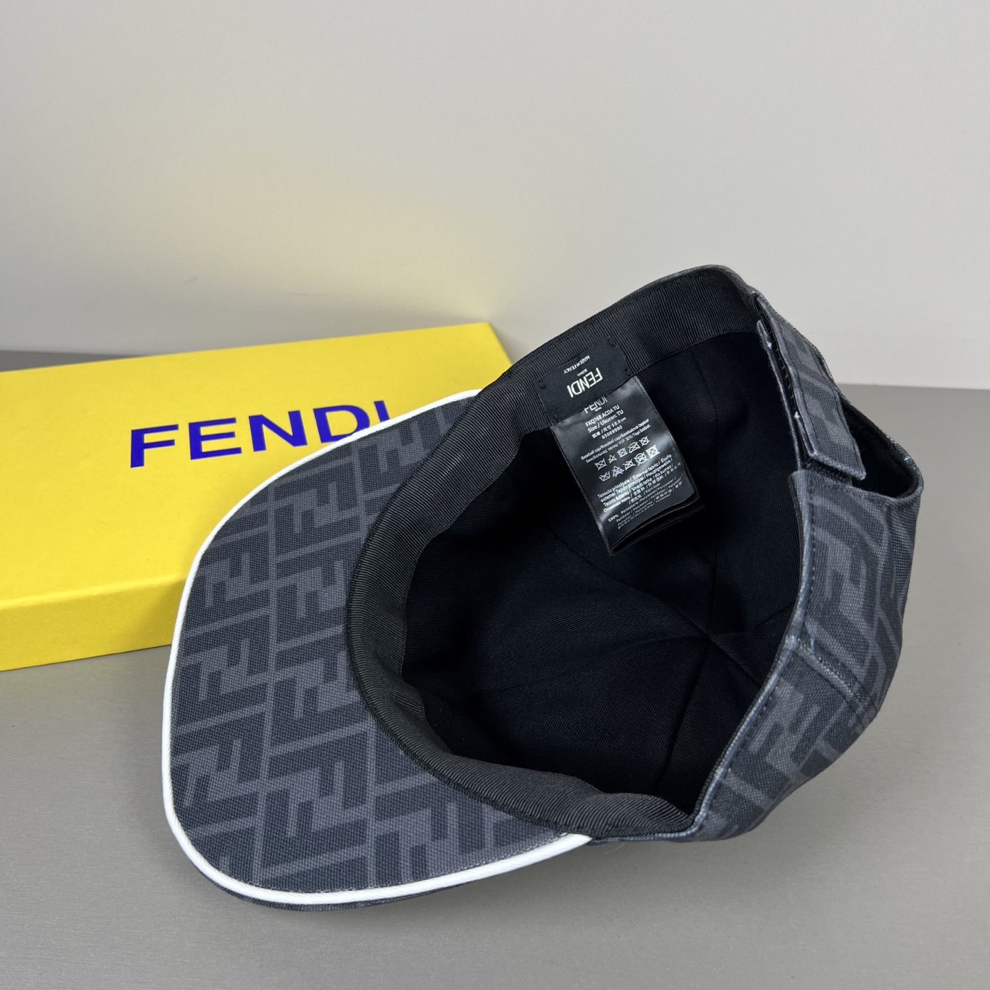 Fendi 100 代购品质1:1开模订制 正版开模五金 帆布料+头层牛皮 品质 质量超赞