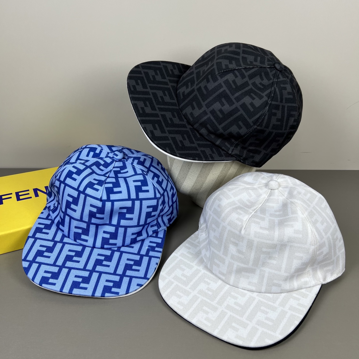 Fendi 100 代购品质1:1开模订制 正版开模五金 帆布料+头层牛皮 品质 质量超赞