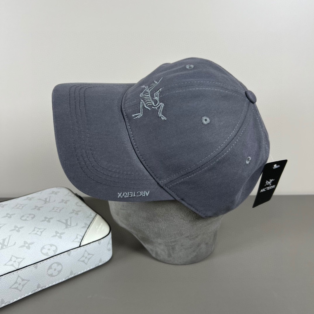 Arc'teryx 始祖鸟新款刺绣 同步棒球帽 出街，潮人 超好搭