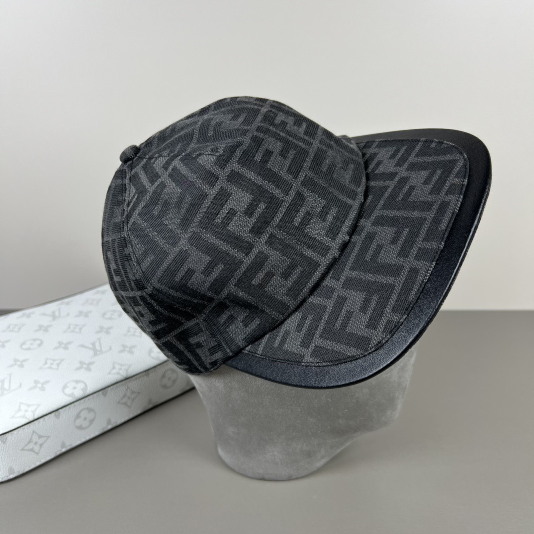 Fendi 代购品质1:1开模订制 正版开模五金 帆布料+头层牛皮 品质 质量超赞