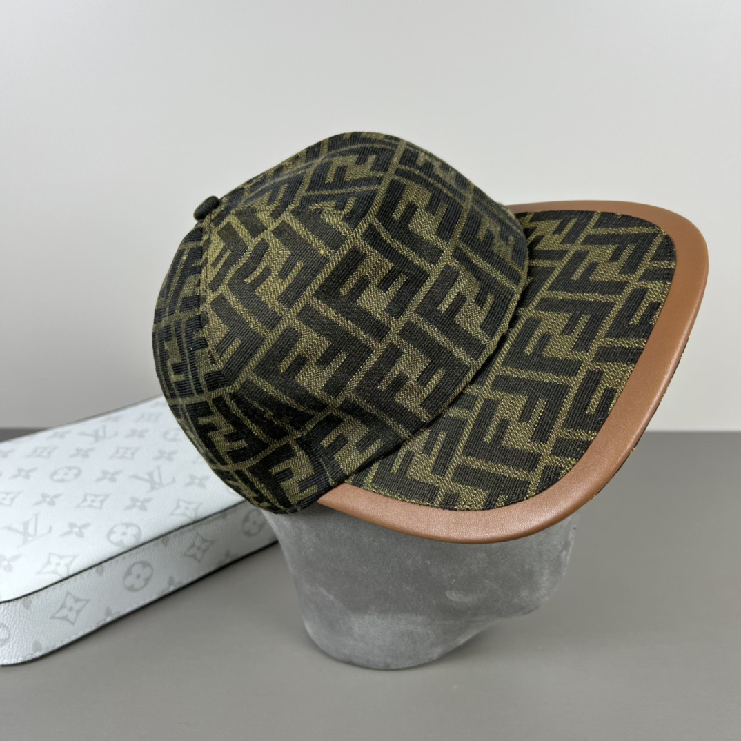 Fendi 代购品质1:1开模订制 正版开模五金 帆布料+头层牛皮 品质 质量超赞