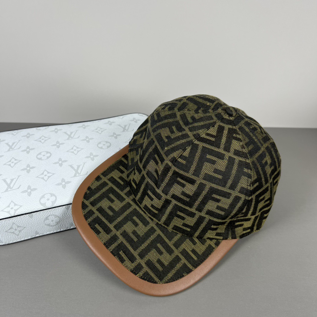 Fendi 代购品质1:1开模订制 正版开模五金 帆布料+头层牛皮 品质 质量超赞