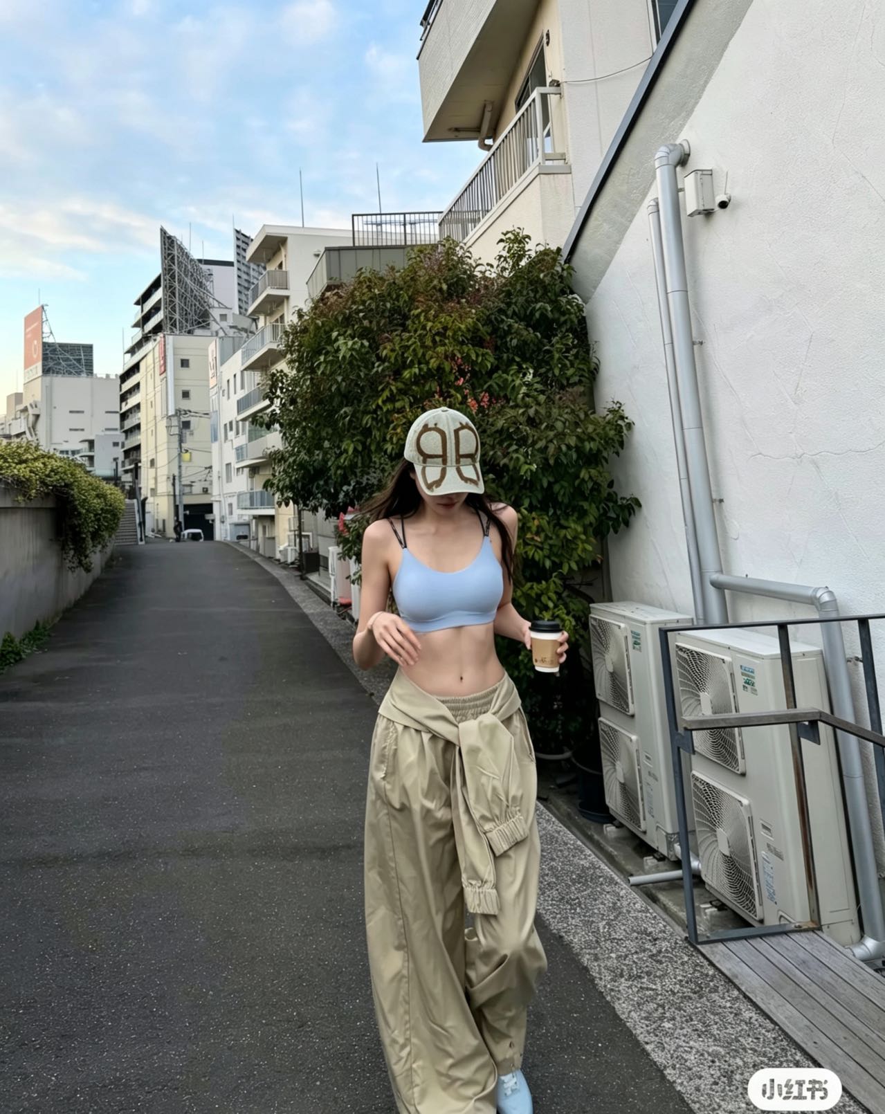 🌾BALENCIAGA巴黎世家新款logo棒球帽，很酷的色系，男女佩戴都有不同style，第一P抢先出货
