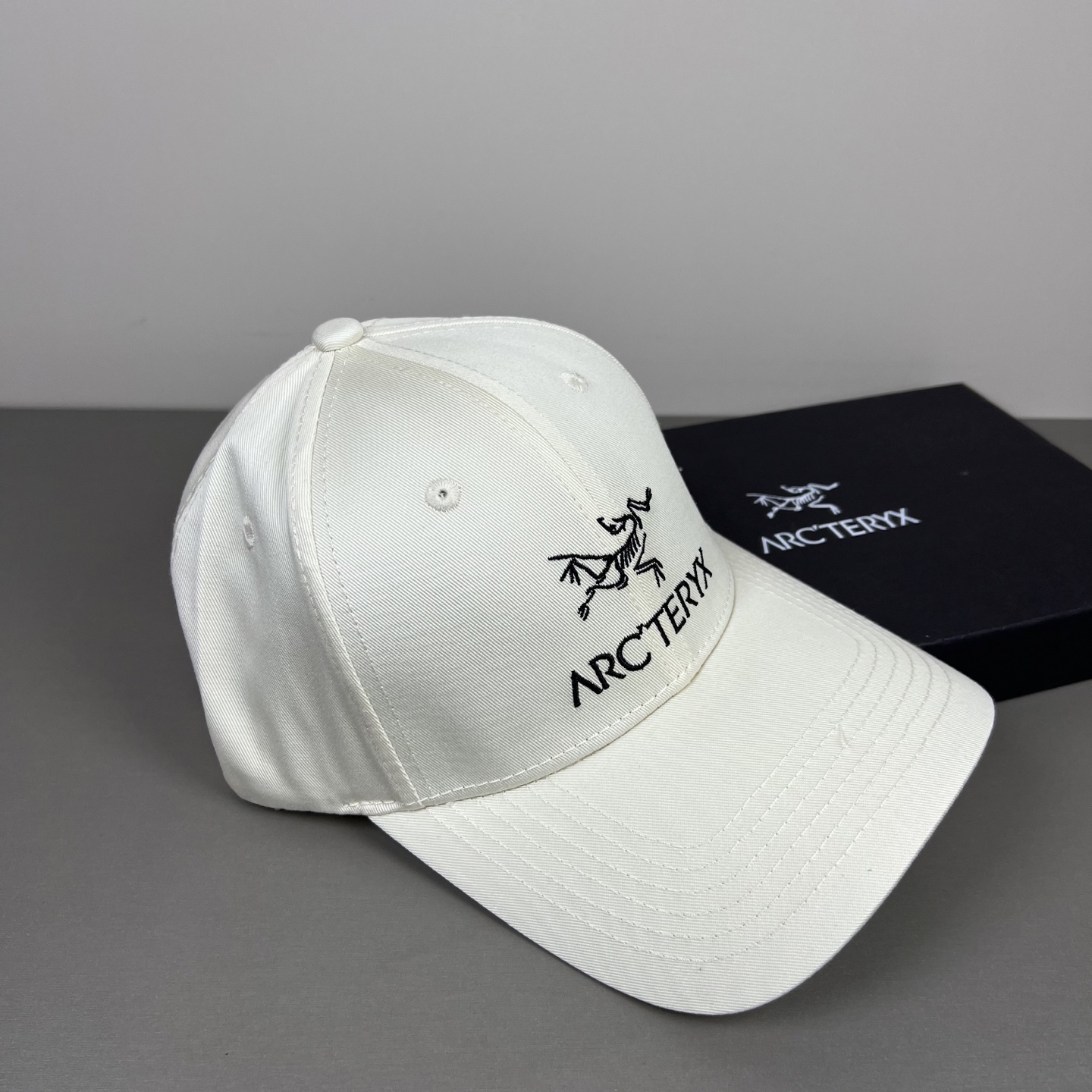 🌾Arcteryx （始祖鸟）新款刺绣专柜同步棒球帽💛大牌出街，潮人必备🔥超好搭