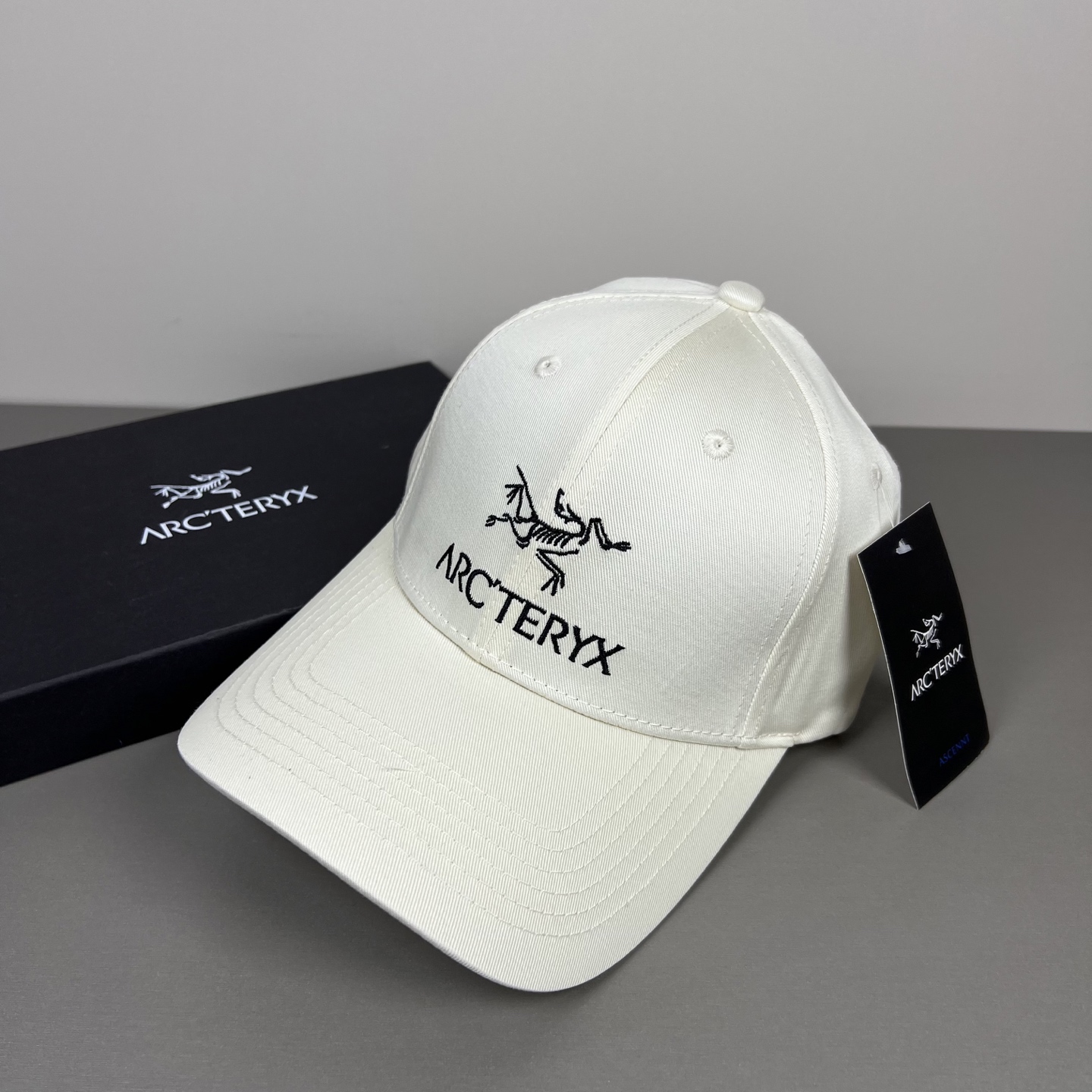 🌾Arcteryx （始祖鸟）新款刺绣专柜同步棒球帽💛大牌出街，潮人必备🔥超好搭