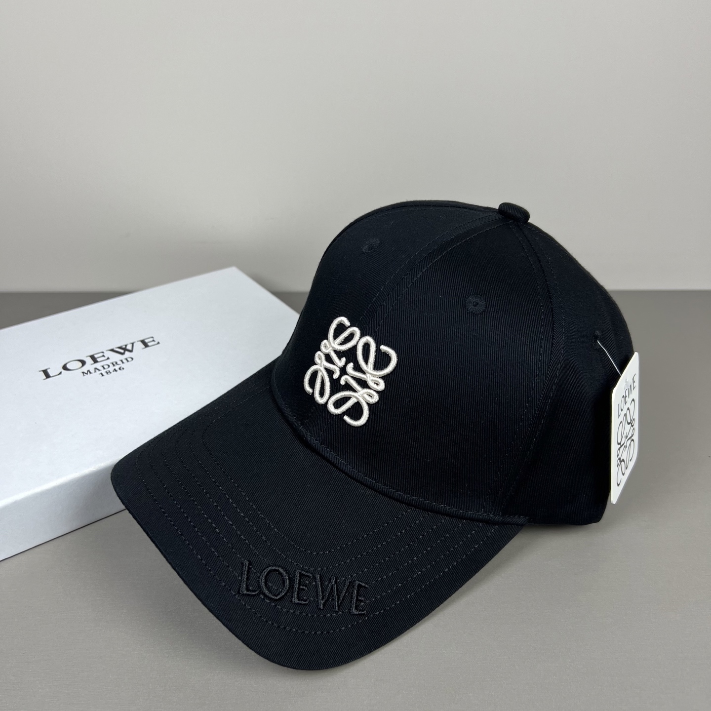 防尘袋👒罗意威👒LOEWE新款原版原标设计，质感超好，外部线条定位标准，做工精细，简约大气低价走量！