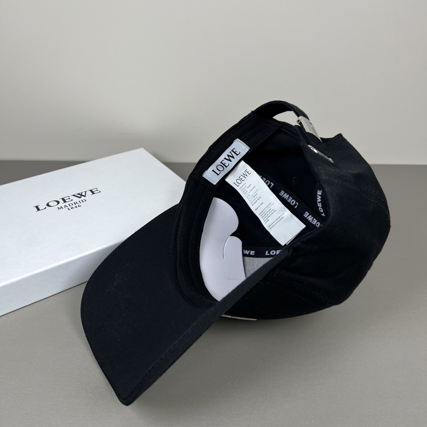 防尘袋👒罗意威👒LOEWE新款原版原标设计，质感超好，外部线条定位标准，做工精细，简约大气低价走量！
