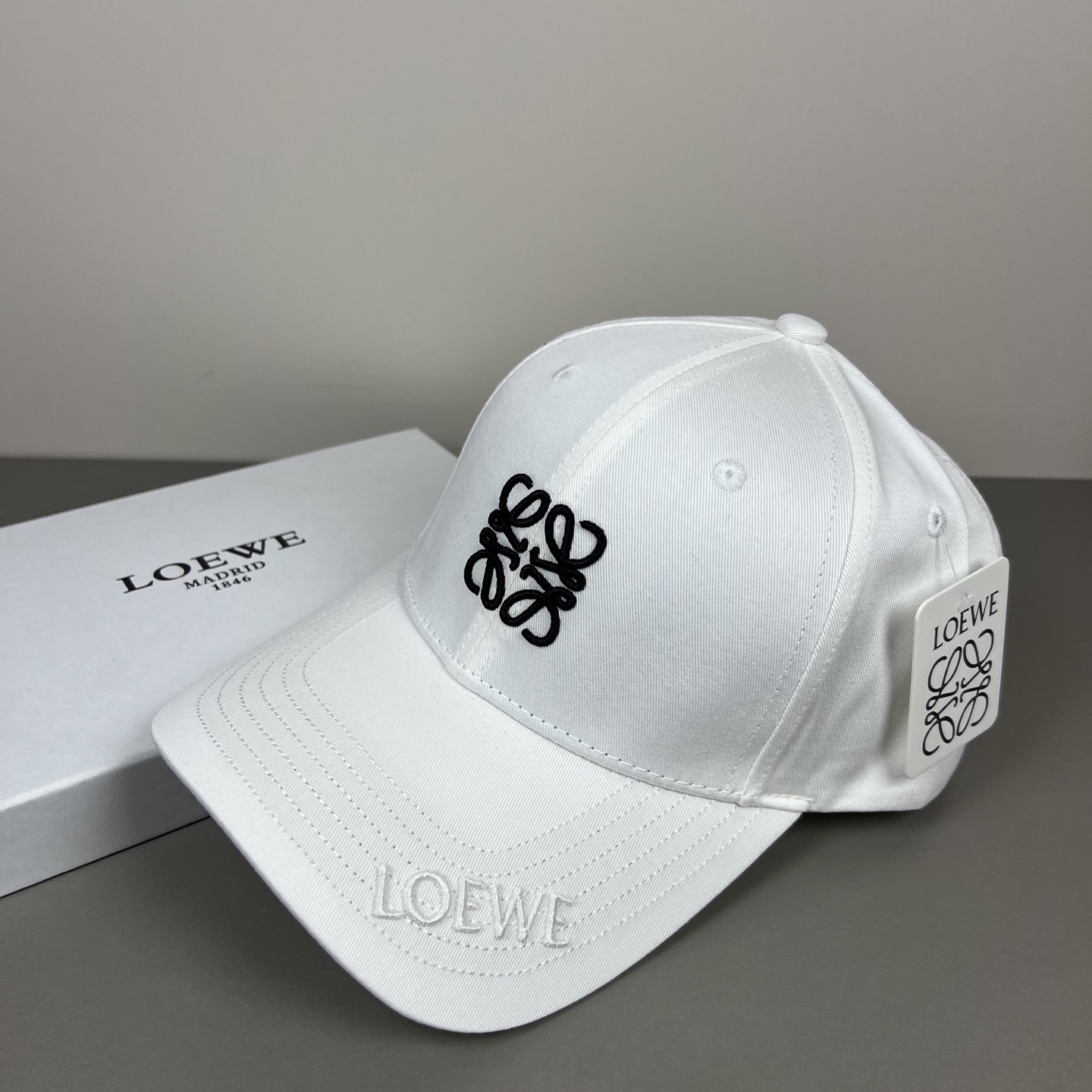 防尘袋👒罗意威👒LOEWE新款原版原标设计，质感超好，外部线条定位标准，做工精细，简约大气低价走量！