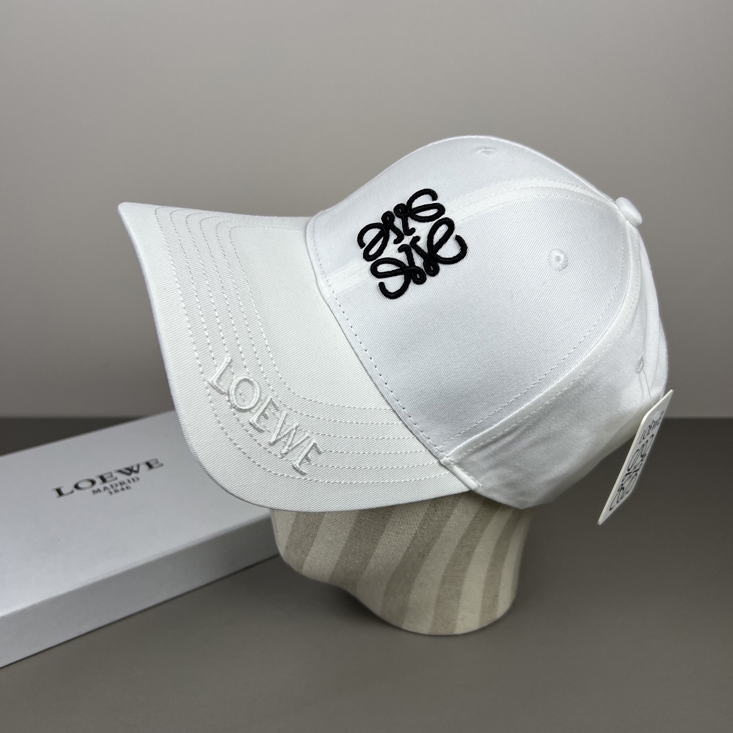 防尘袋👒罗意威👒LOEWE新款原版原标设计，质感超好，外部线条定位标准，做工精细，简约大气低价走量！