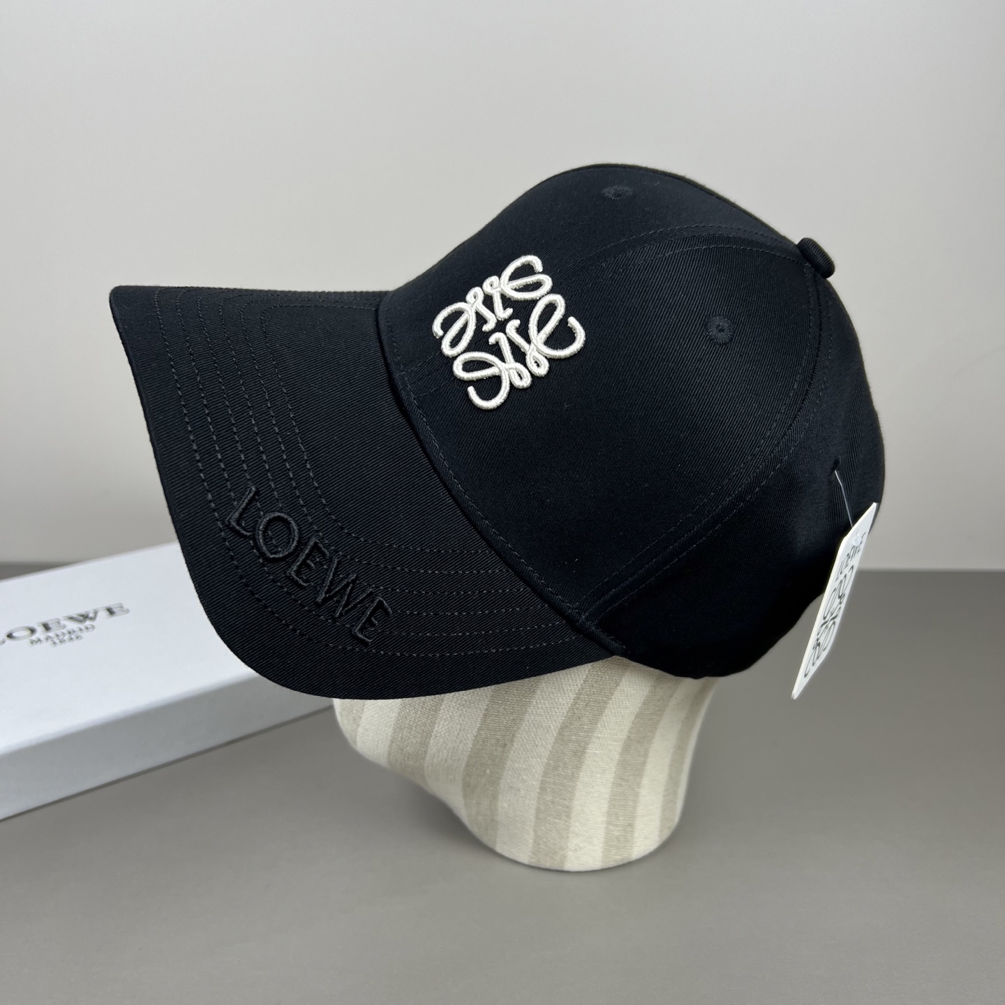 防尘袋👒罗意威👒LOEWE新款原版原标设计，质感超好，外部线条定位标准，做工精细，简约大气低价走量！