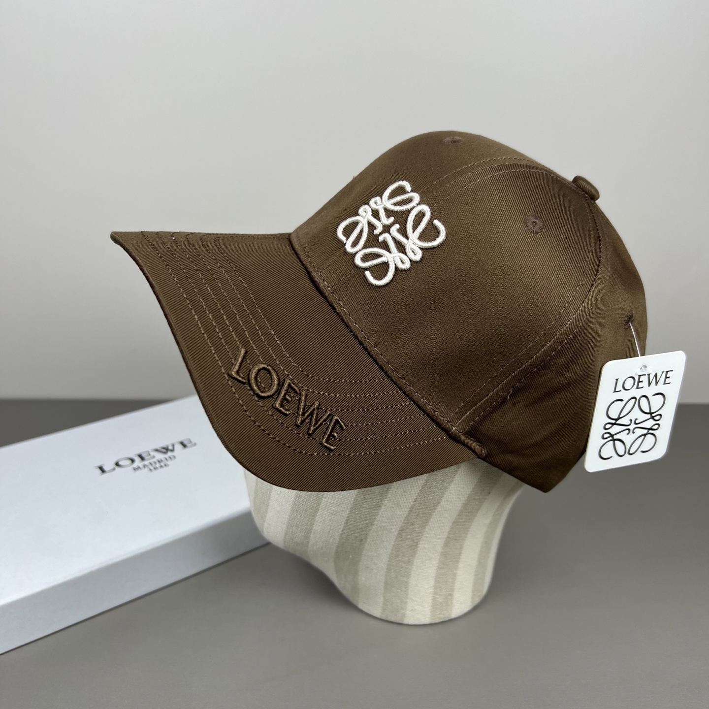 防尘袋👒罗意威👒LOEWE新款原版原标设计，质感超好，外部线条定位标准，做工精细，简约大气低价走量！