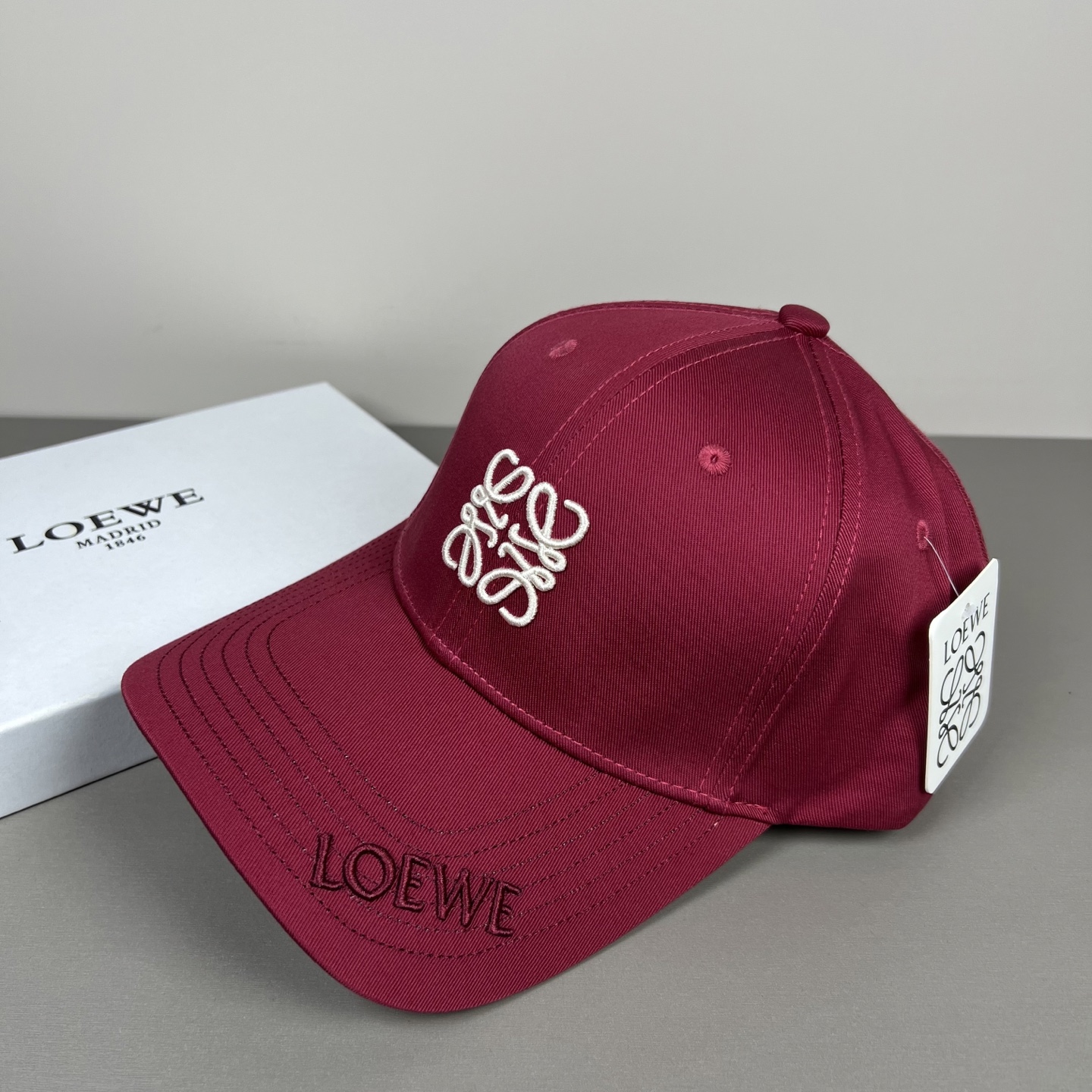 防尘袋👒罗意威👒LOEWE新款原版原标设计，质感超好，外部线条定位标准，做工精细，简约大气低价走量！