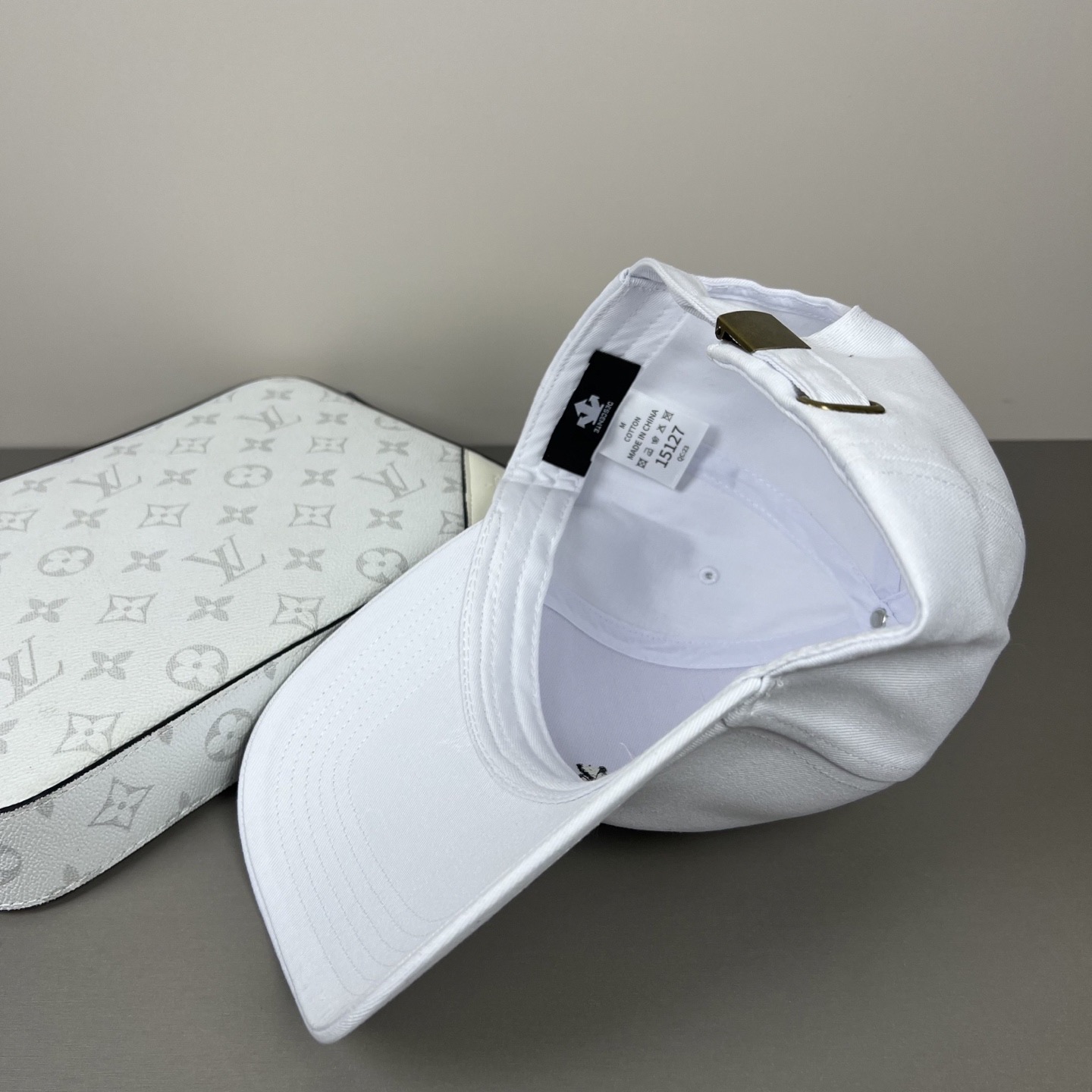 🌾🧢迪桑特 descente😍新款棒球帽，小红书爆款推荐，重工打造♥️高端大气，百搭款🤗男女通用！跑量！