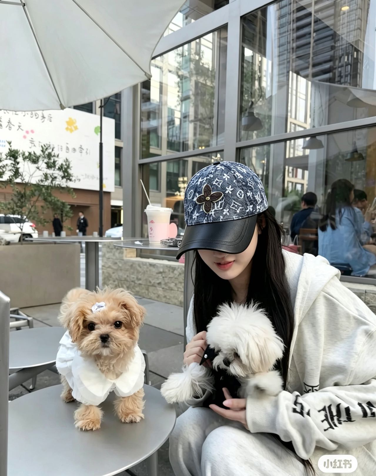 P路易威登棒球帽 LouisVuitton😍新款LV棒球帽，重工打造♥️高端大气，百搭款🤗男女通用！
