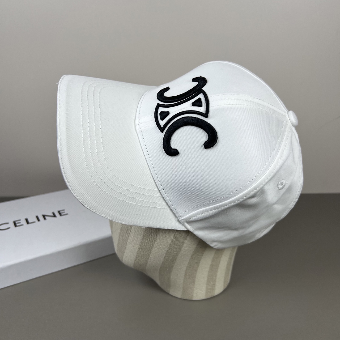 P【CELINE 思琳】新款简约风，新品系列棒球大牌同步，超好搭配，出货！
