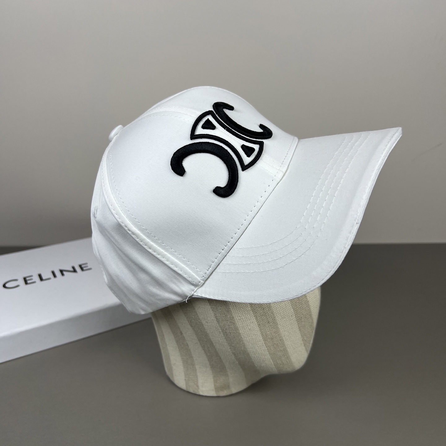 P【CELINE 思琳】新款简约风，新品系列棒球大牌同步，超好搭配，出货！