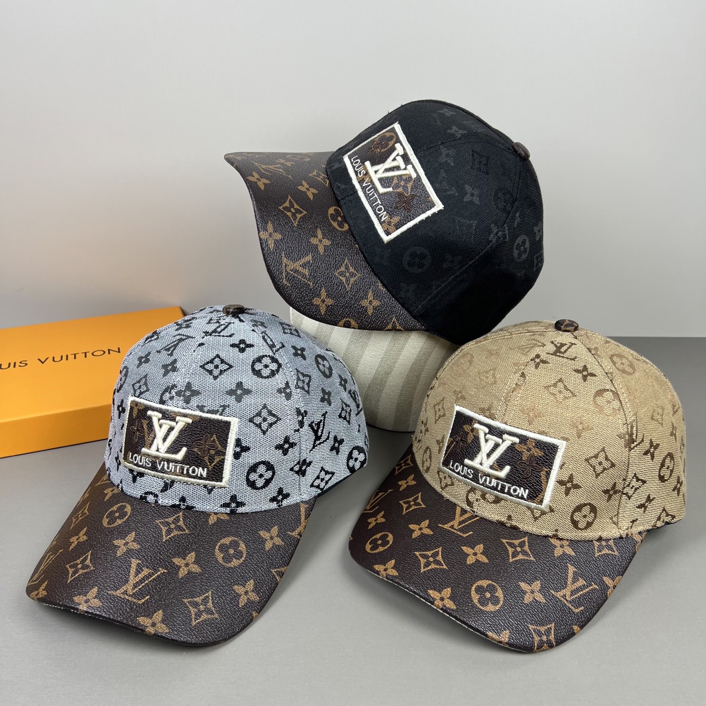 P🧢路易威登lv棒球帽 LouisVuitton😍新款重工打造♥️高端大气，百搭款🤗男女通用！