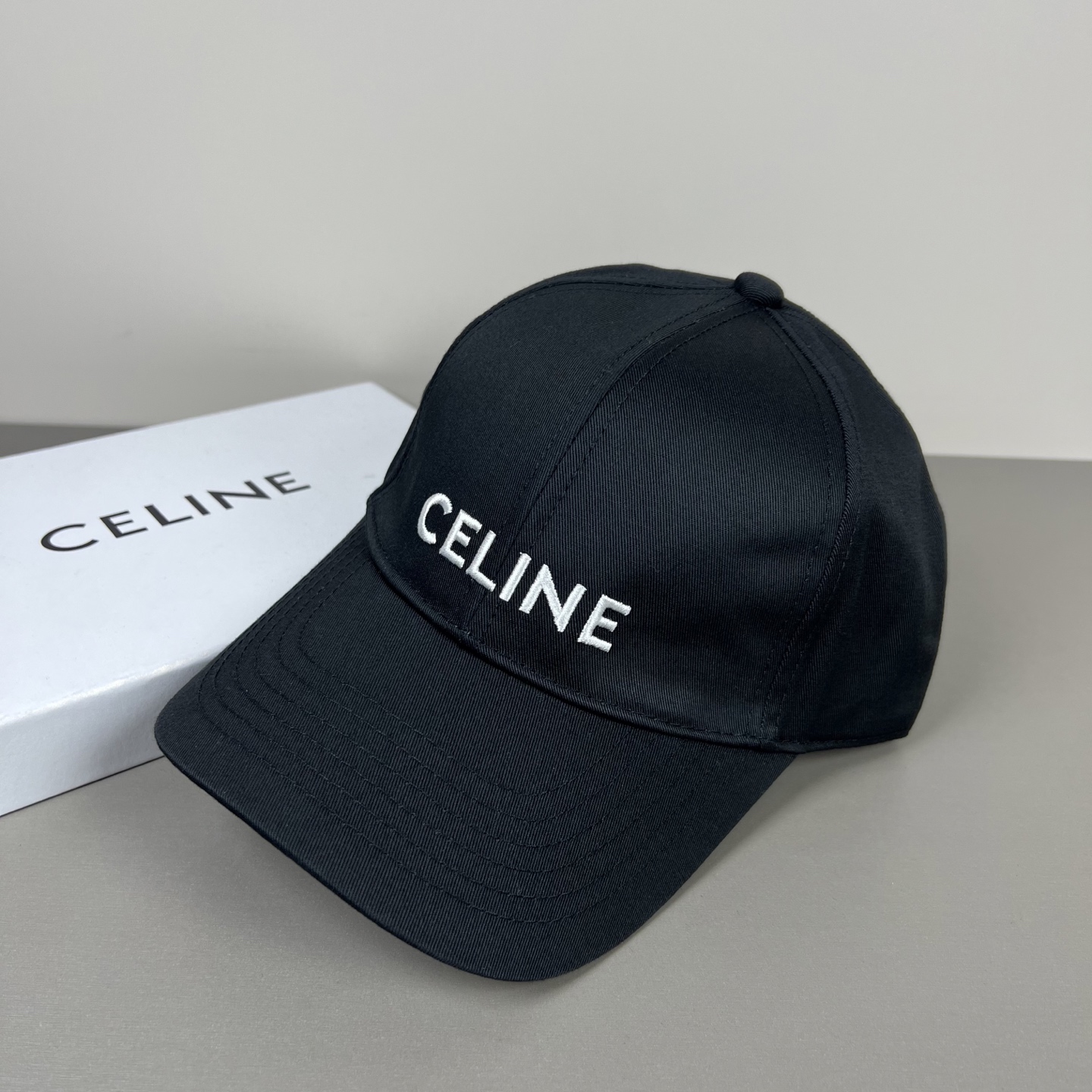 P【CELINE 思琳】新款简约风，新品系列棒球大牌同步，超好搭配，出货！