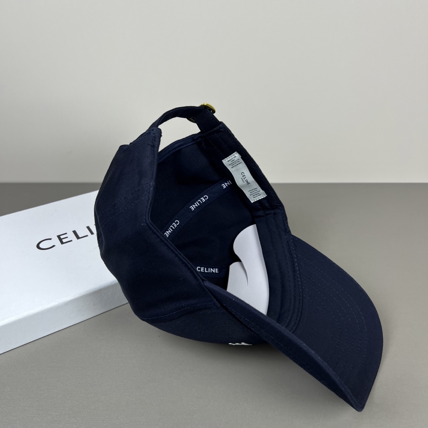 P【CELINE 思琳】新款简约风，新品系列棒球大牌同步，超好搭配，出货！