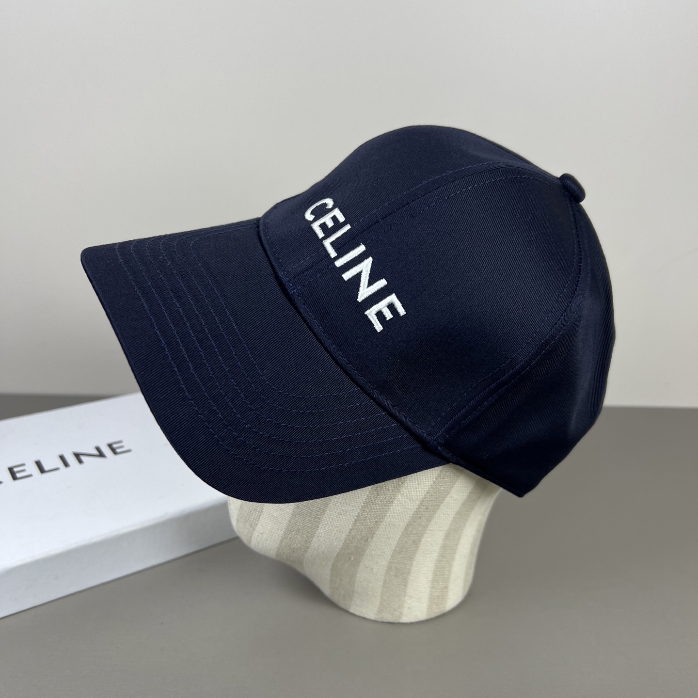 P【CELINE 思琳】新款简约风，新品系列棒球大牌同步，超好搭配，出货！
